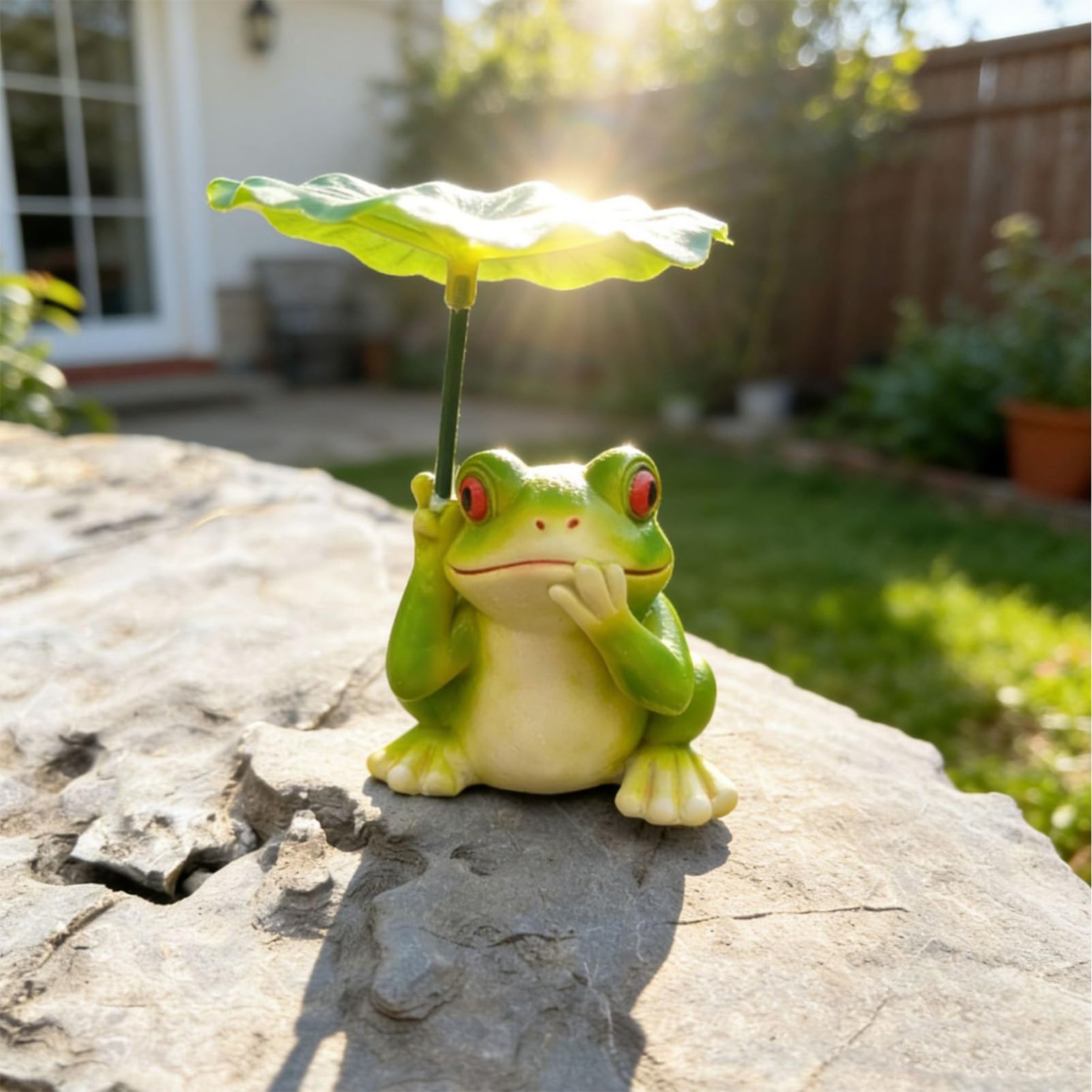 Sinlay Resin Frog Garden Ornaments with Lotus Leaf Umbrella, Turtle Elephant Frog Figurine for Garden Aquarium Fish Tank Decor, Frog and Umbrella Garden Statues Decorations (Frog)