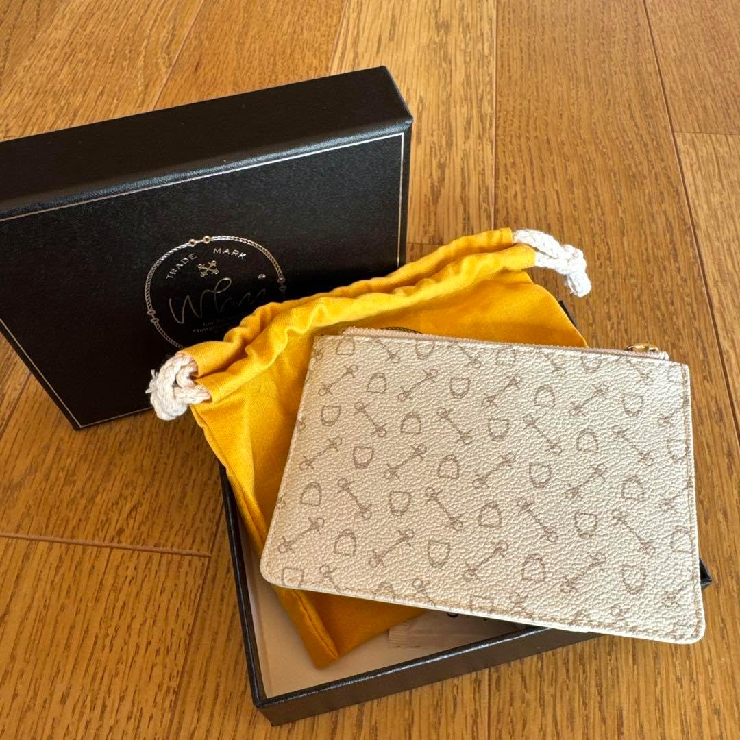 ホワイトレザー カードケース 小銭入れ