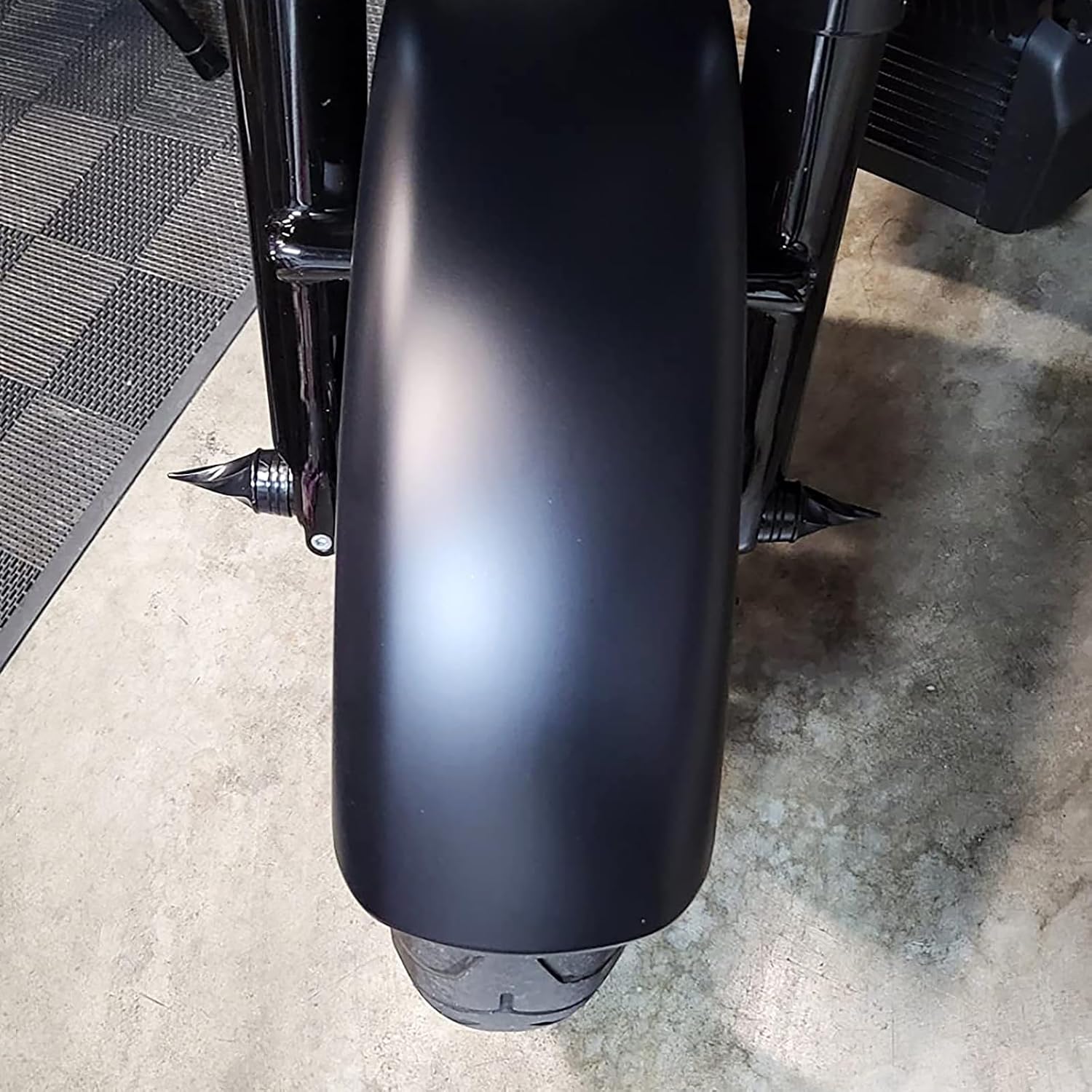Motorcycle Front Axle Nut Covers Axle Caps Fit For Harley Sportster Touring Softail Dyna 2 pcs Black
