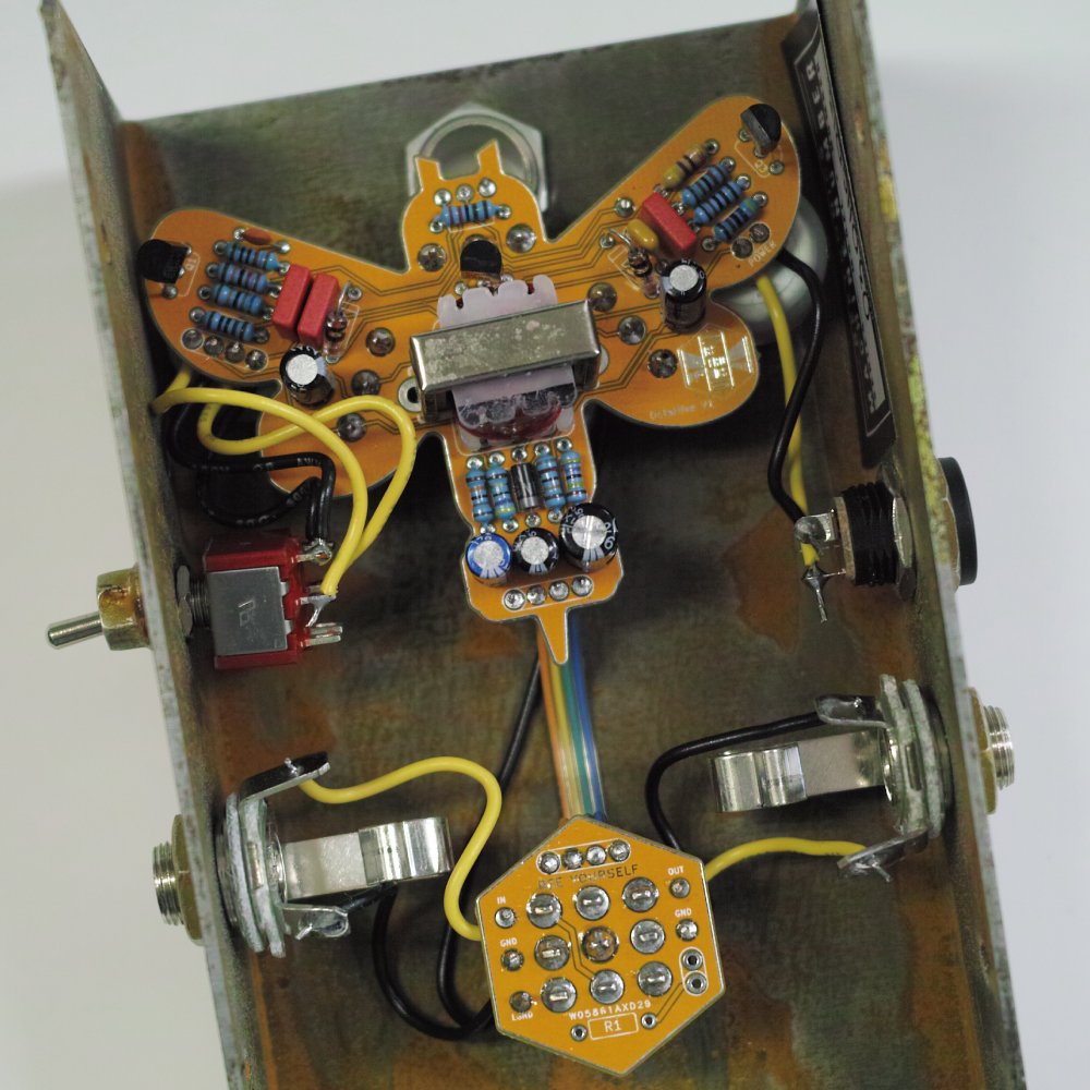 Beetronics ( ビートロニクス ) OCTAHIVE Fuzz Amazon.com: Beetronics OctahIve V2 High Octave Fuzz Pedal