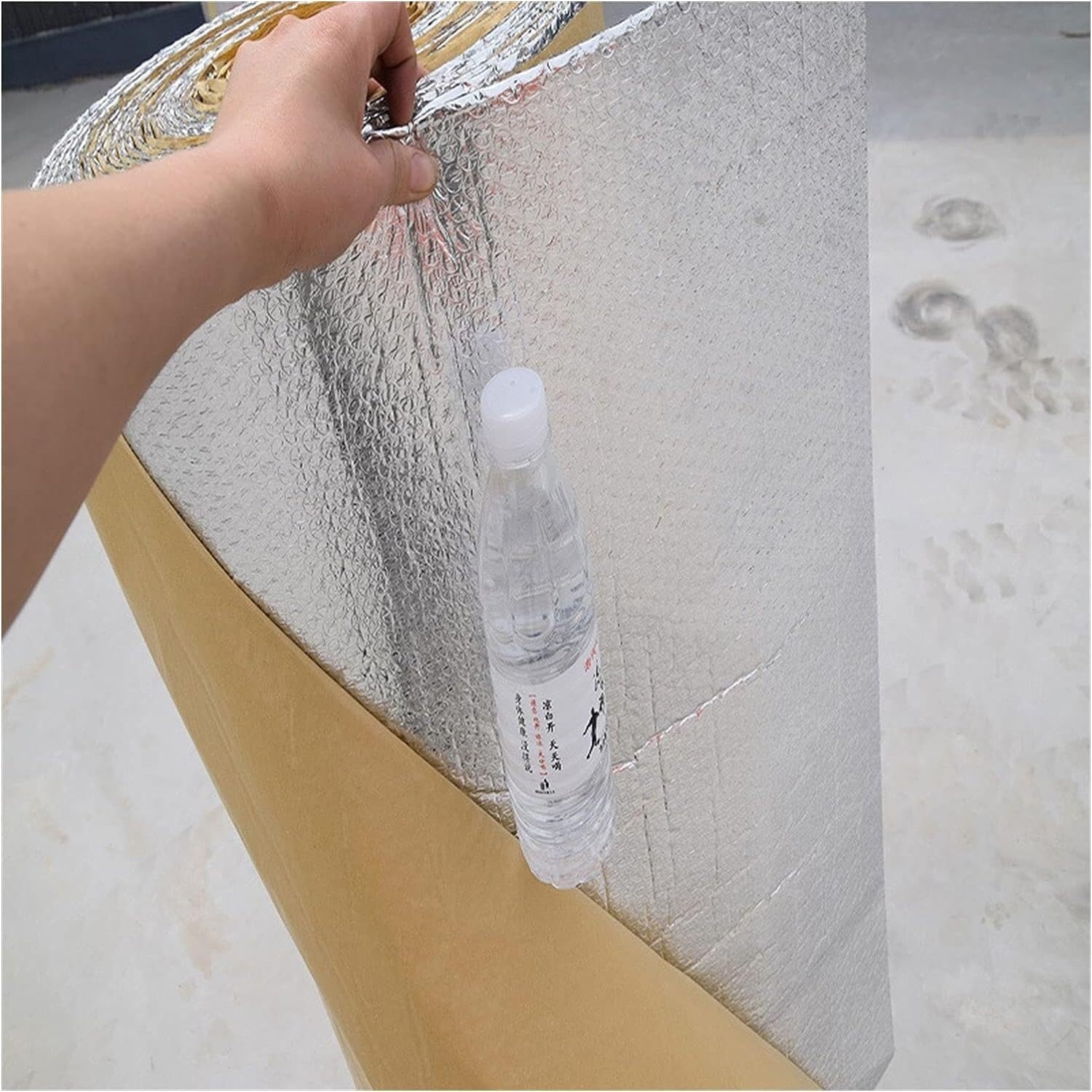 Insulation FoilSelf-Adhesive InsulationDouble-Layer Bubble WrapAluminium Foil InsulationFor Basements and Ceilings(3M)