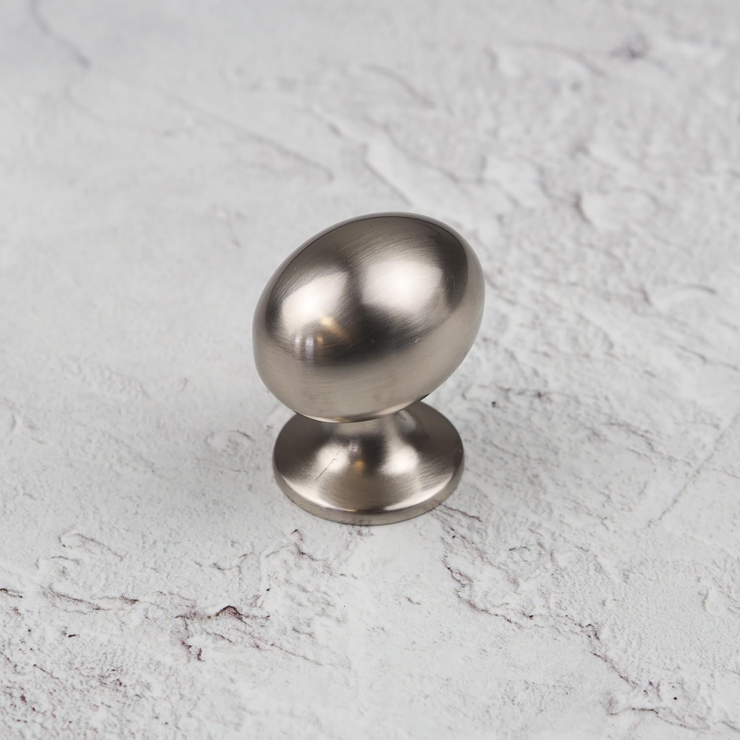 Handle & Home 31mm Brushed Nickel Cabinet Knob