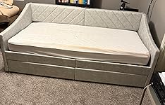 Review Image by RH RH