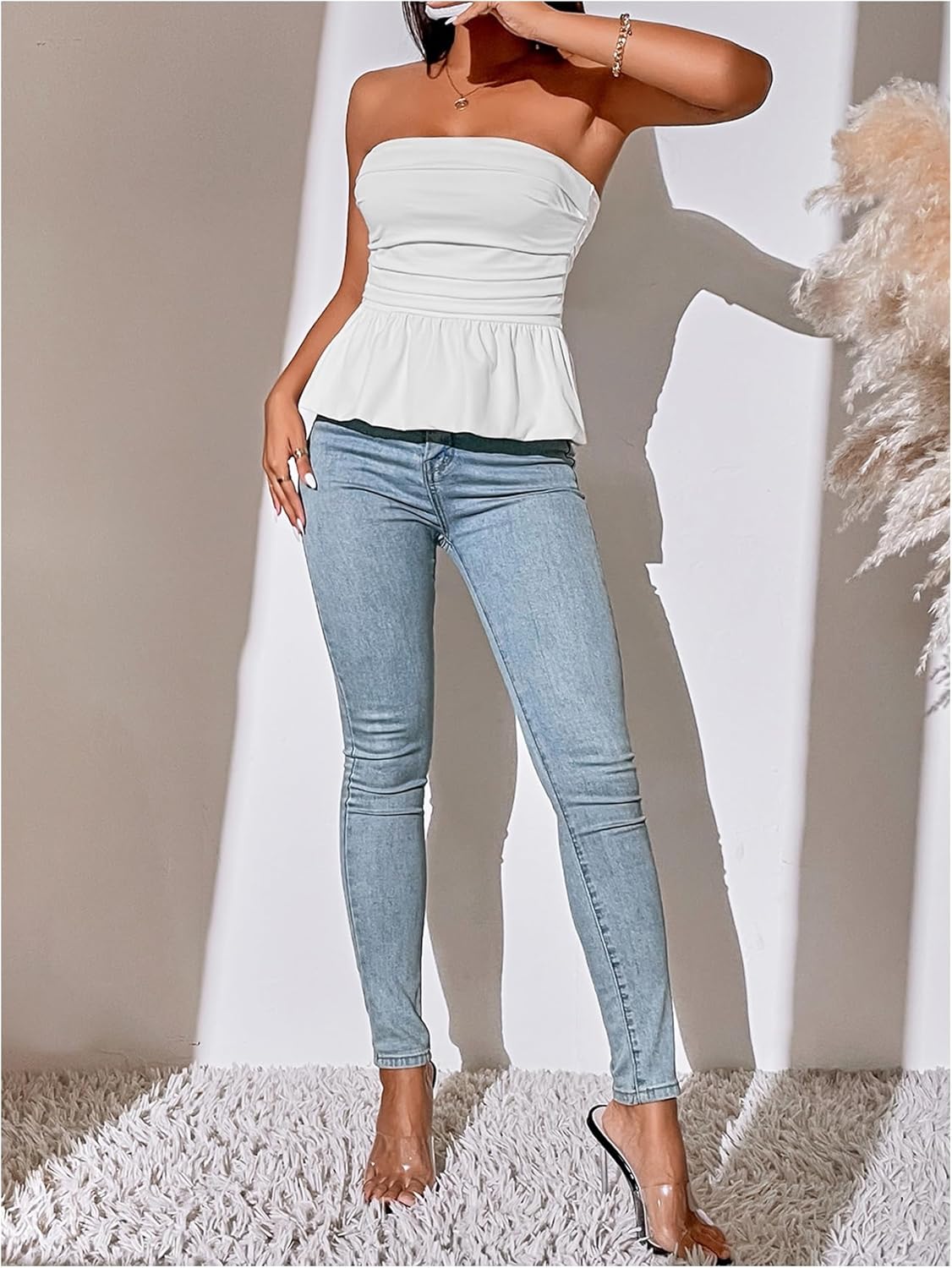 WDIRARA Women's Strapless Ruffle Hem Tube Top Ruched Sleeveless Bandeau Peplum Tops - Image 5