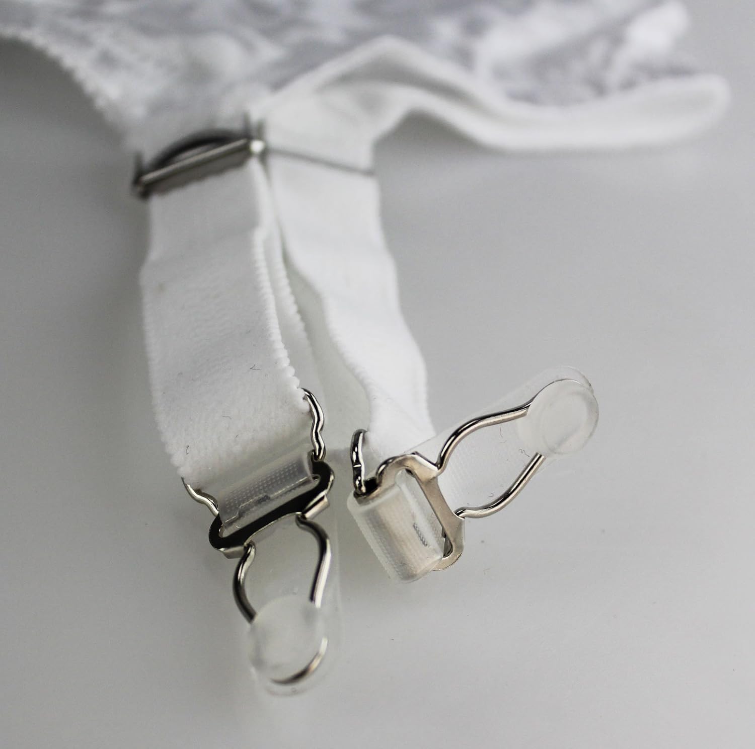 TVRtyle Black/White Vintage 4 Wide Strap Metal Clip Sexy Women's Garter Belts for Stockings - Image 5