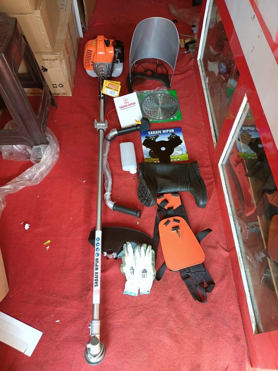 Sadaiv Nipun Dil Se Desh Seva 2 Strock Brush Cutter for Agriculture and Garden Use