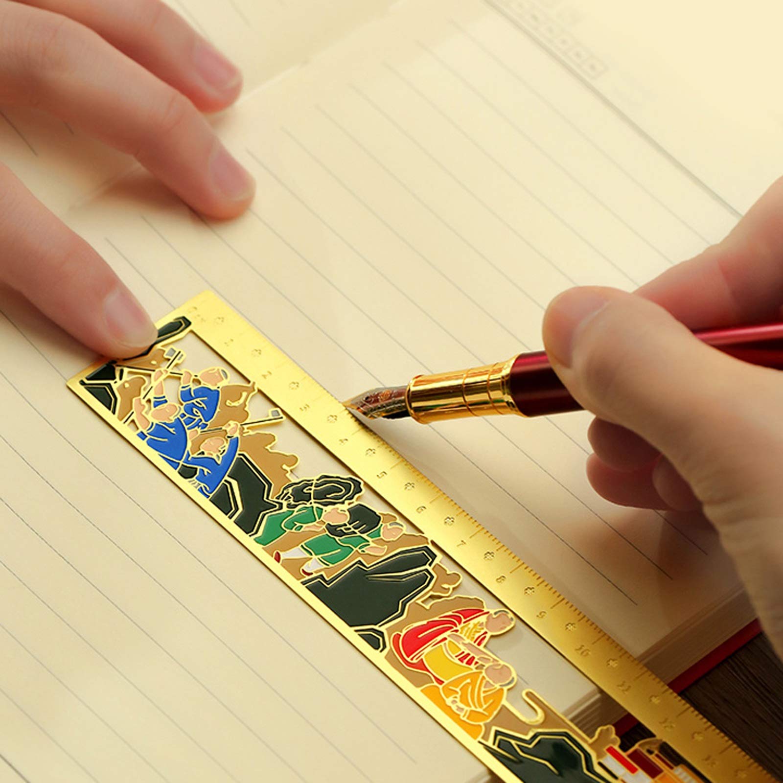Lesezeichen Lesezeichen des Metalls Vintage Messing-Lineal-Lesezeichen mit delikaten Quasten kreativen Lesezeichen-Marker für Schulbüro Home (6.4in) Buch Markierungen