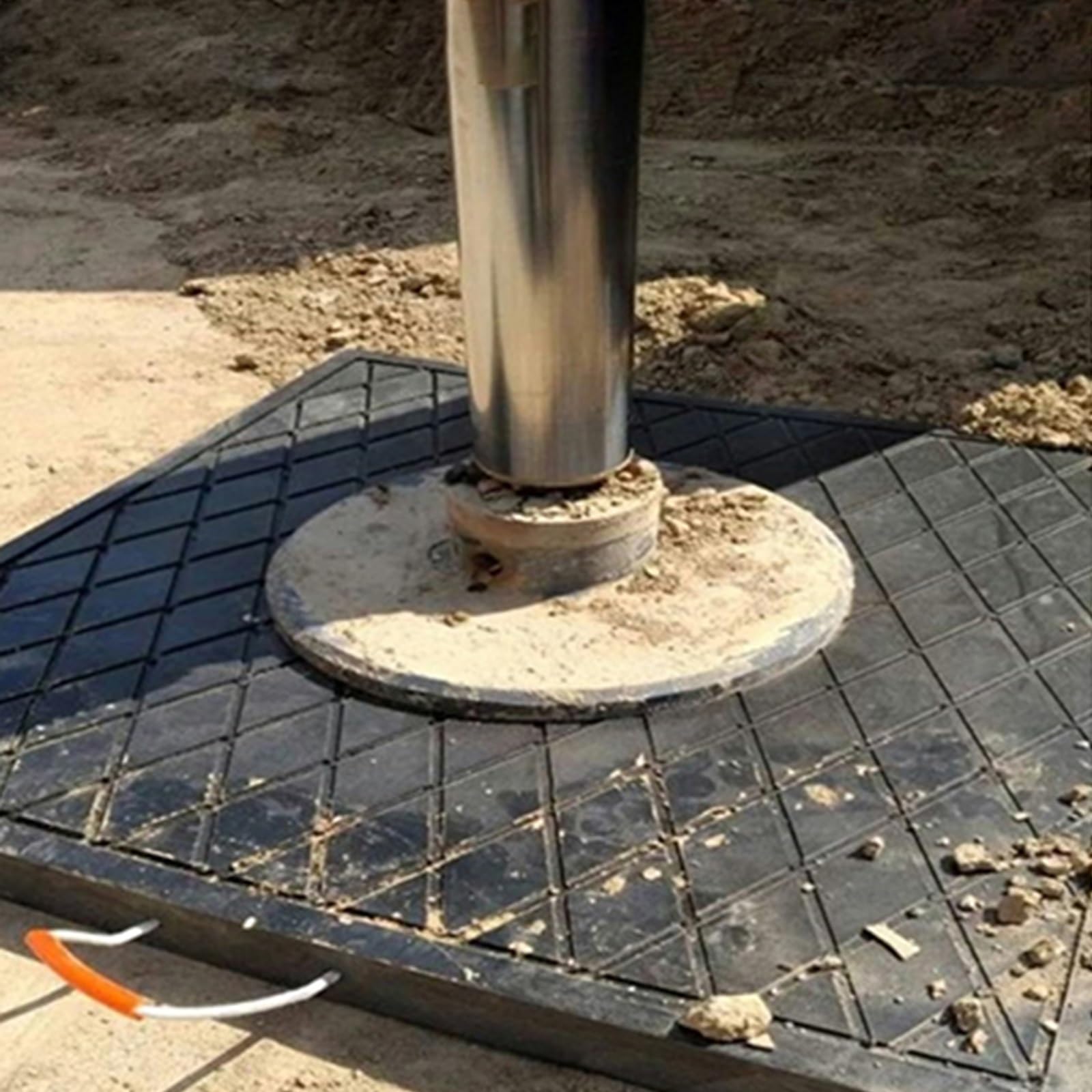 RV-Wagenheber-Nivellierpolster, robuste, rutschfeste Ausleger-Basis für Wohnmobilanhänger, Stabilisator-Wagenheber und Kräne, verhindern das Einsinken auf weichem Boden, Sand, Schlamm, Schnee