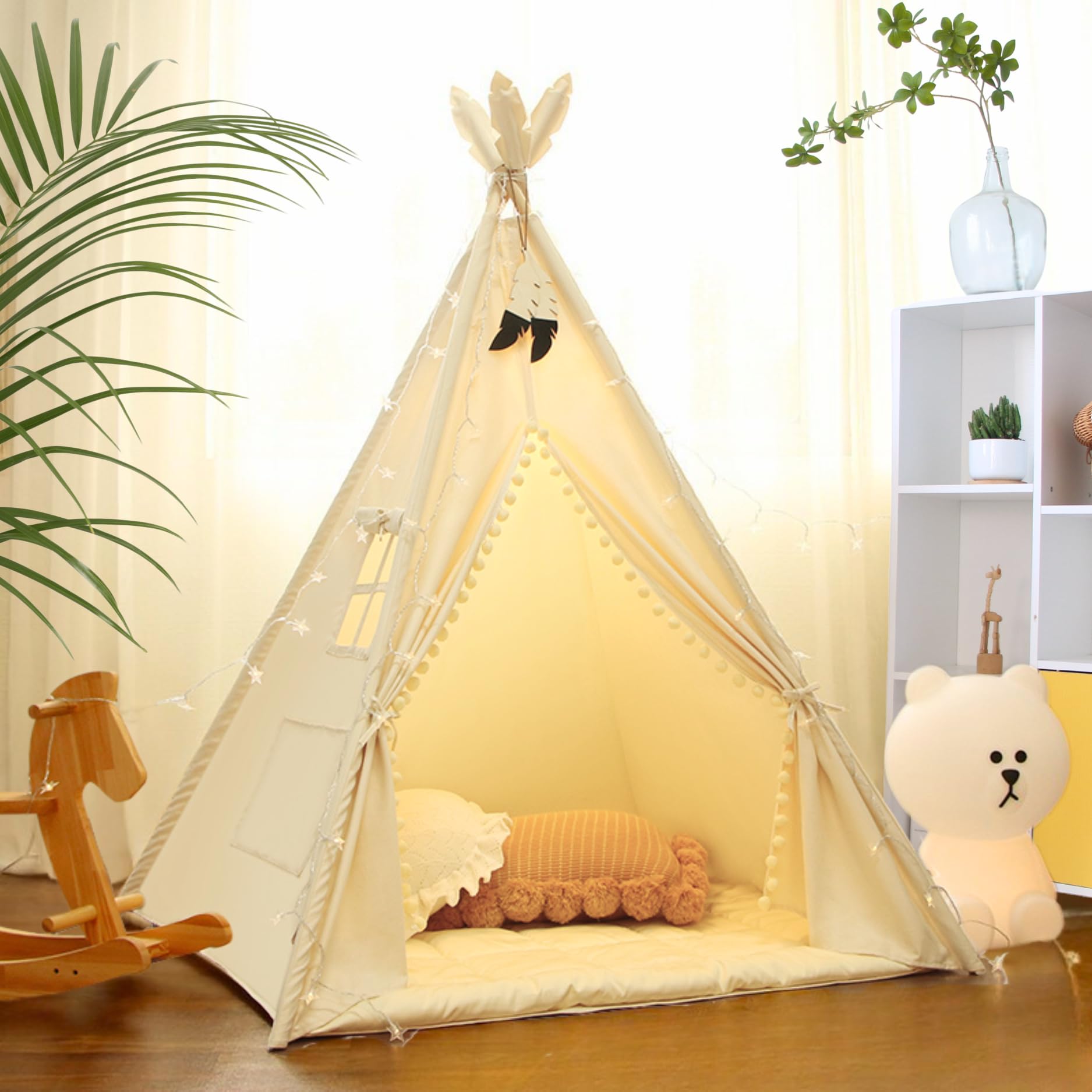 LIONHERZ® DAS ORIGINAL Tipi Zelt Kinder 100% Baumwolle | Kinderzelt Indoor | Tippi inkl. Matte, Stabilisator & Federdeko | atmungsaktiv | Kinderzimmer für Mädchen & Jungen