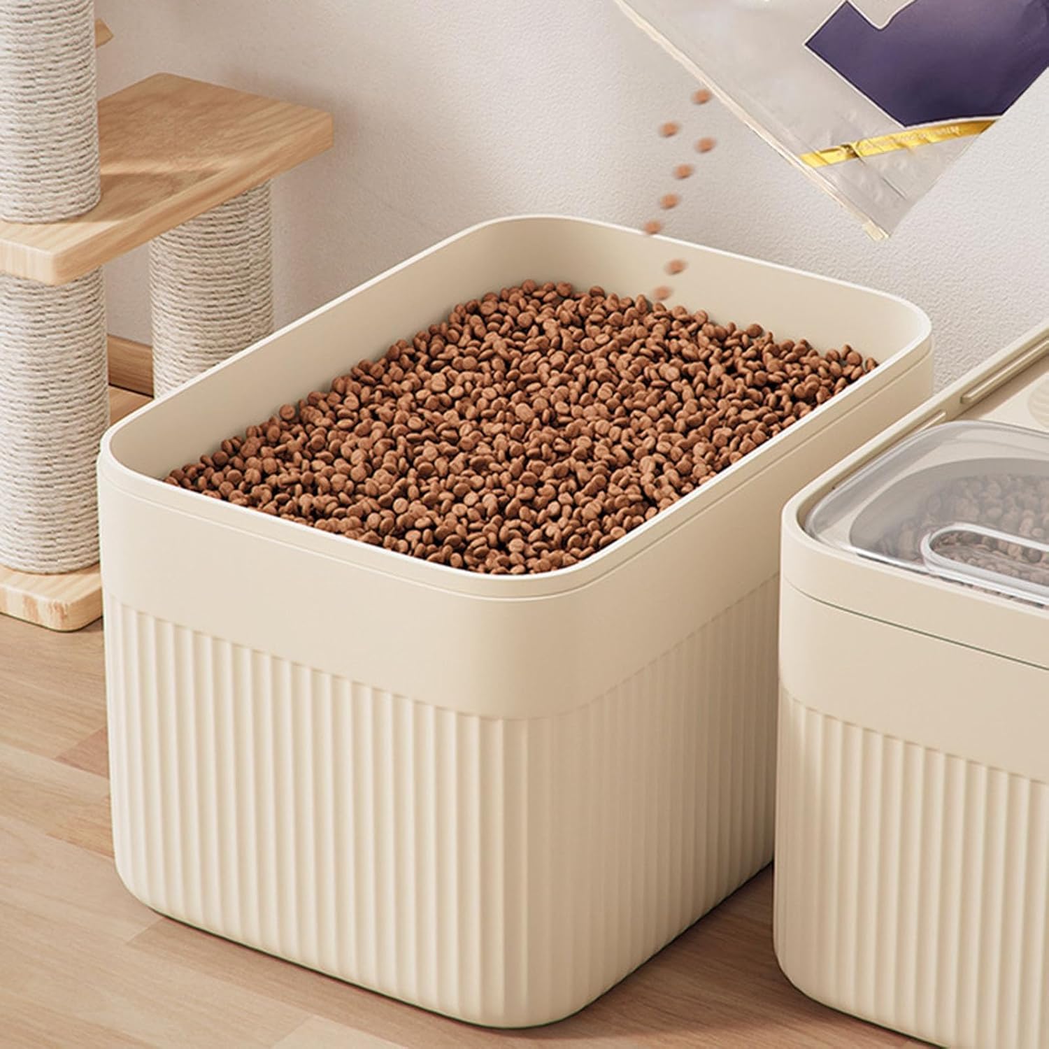 Générico Recipiente hermético de almacenamiento de alimentos para mascotas, hasta 6,5 kg, para perro, gato y otros alimentos para mascotas con taza medidora, cubo de almacenamiento