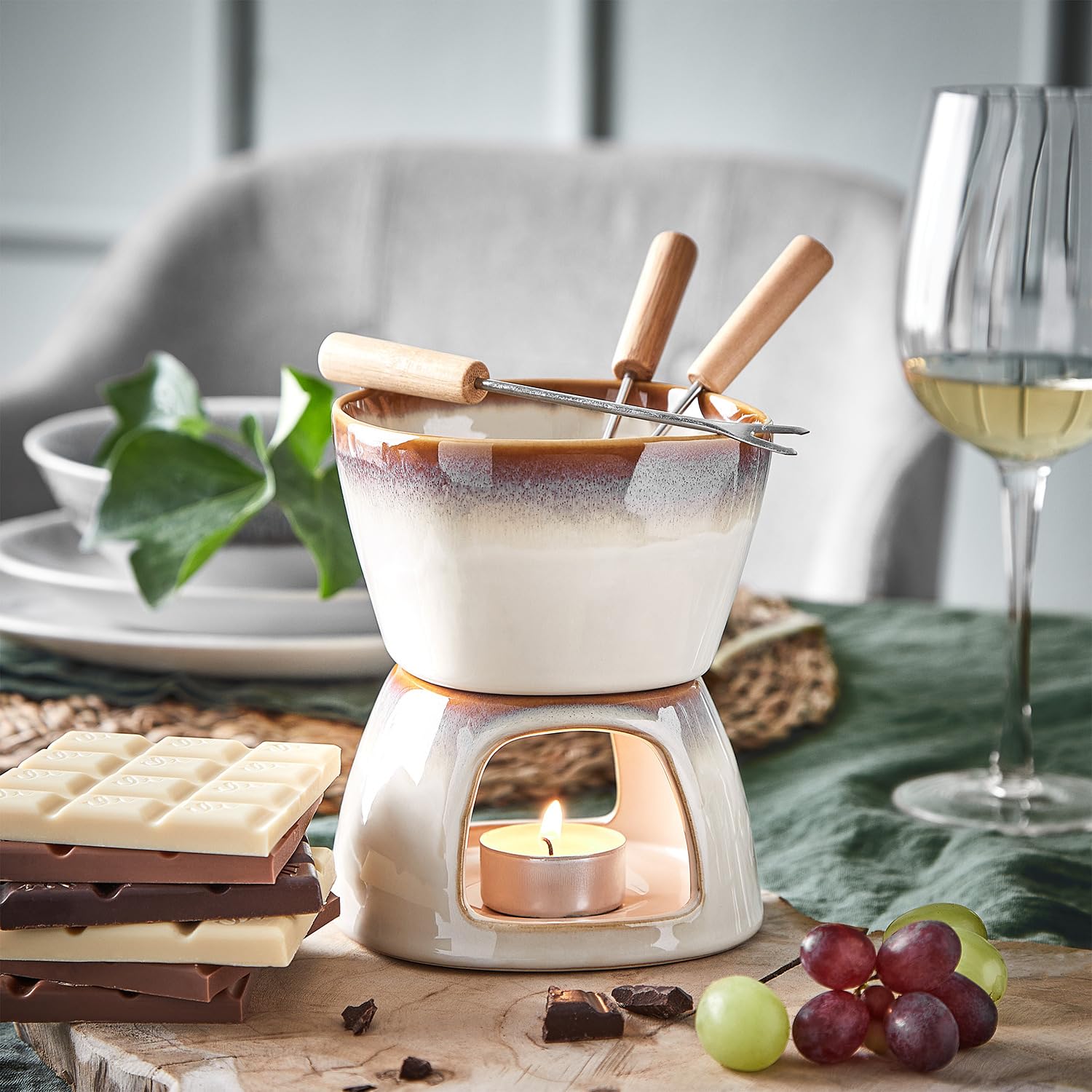 BUTLERS Schokoladenfondue 420ml für Teelicht, Schoko Fondueset 2 Personen, Schokofondue Keramik Set -AU CHOCOLAT- Dessert Fondue ideal zum Schokolade Schmelzen Weihnachten