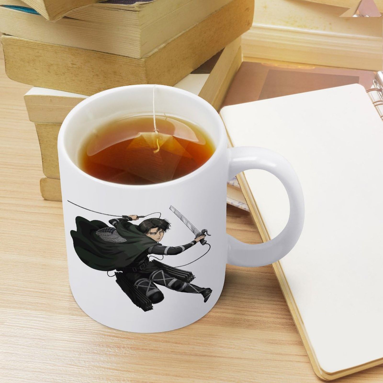 進撃の巨人 リヴァイ マグカップ 陶器製 美品】進撃の巨人 リヴァイ マグカップ マルイ マフラー着用ver.の通販