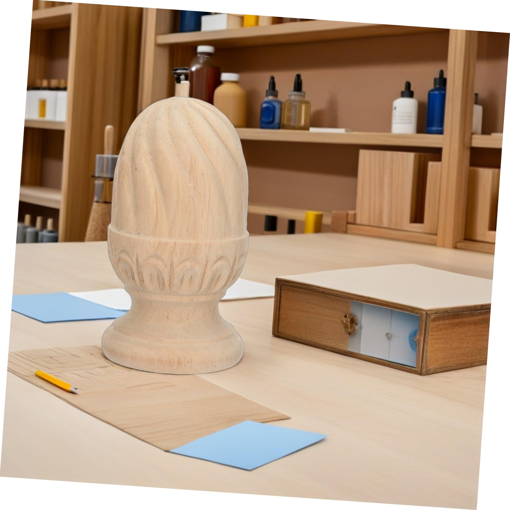 DECOMELODY Remate Decorativo de Madera en Forma de Piña para Balaustres y Columnas de Escalera, Accesorios Artesanales Beige Diseño Elegante para Decoración y Bricolaje