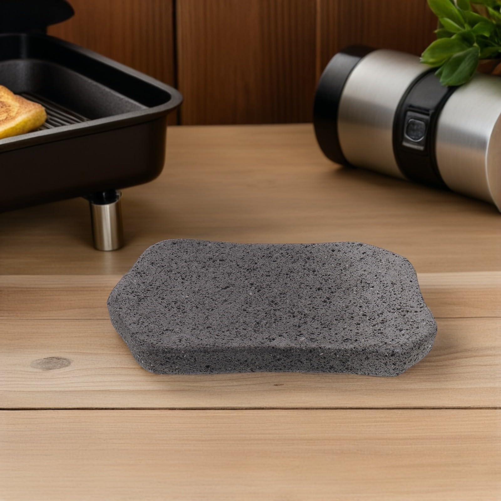 Placa de Piedra de Lava para Asar, Negra, Forma Natural | Distribución Uniforme del Calor, Resistente a Altas Temperaturas, para Pescado y Carne en Casa Aire Libre