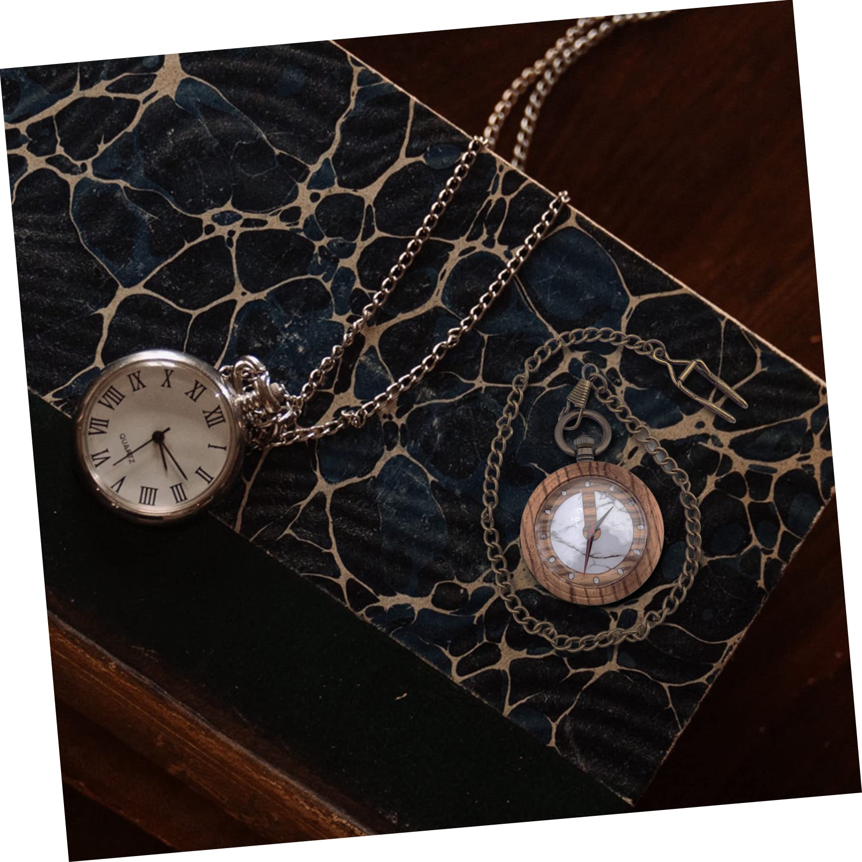 SHERCHPRY 2piezas Reloj De Bolsillo De Cuarzo Retro Cadena De Madera Reloj De Decoración Elegante para De Cumpleaños y