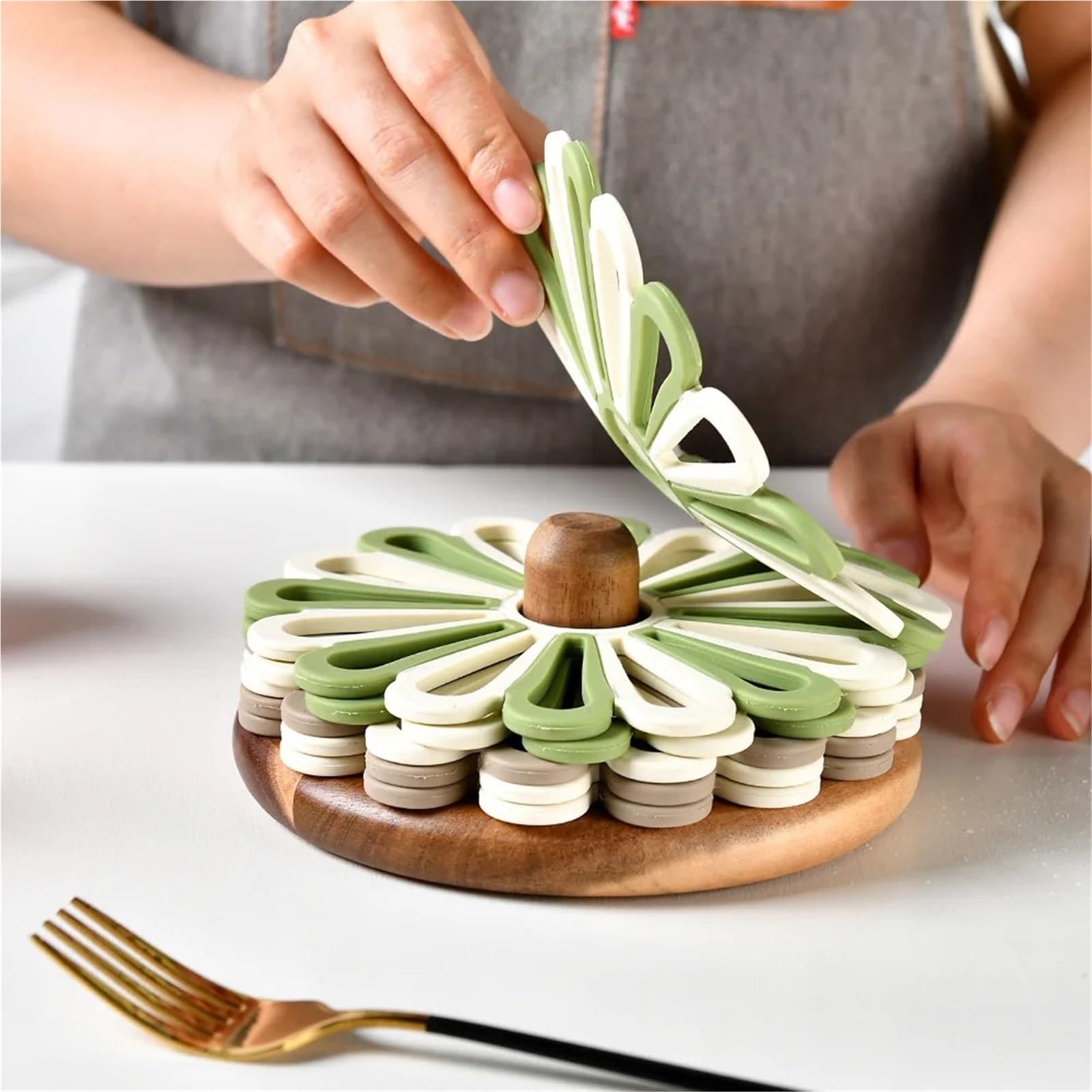 Dessous de Plat Silicone 6 Sets de Table en Silicone Relief Fleurs