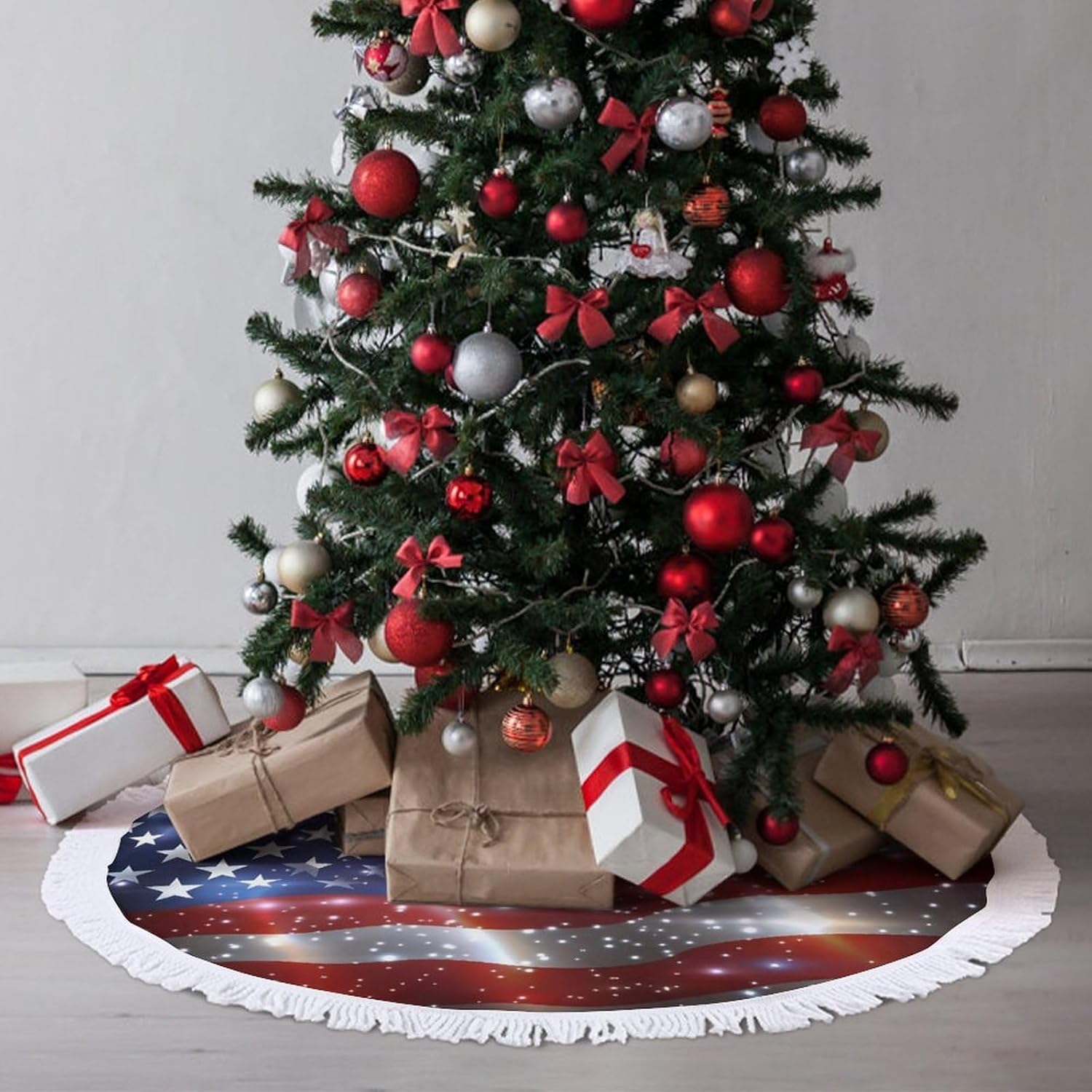 USA Flag Celebration Fireworks Christmas Tree Skirt Round Xmas Tree Mat Ornaments Tree Skirts with Tassels for Holiday Party