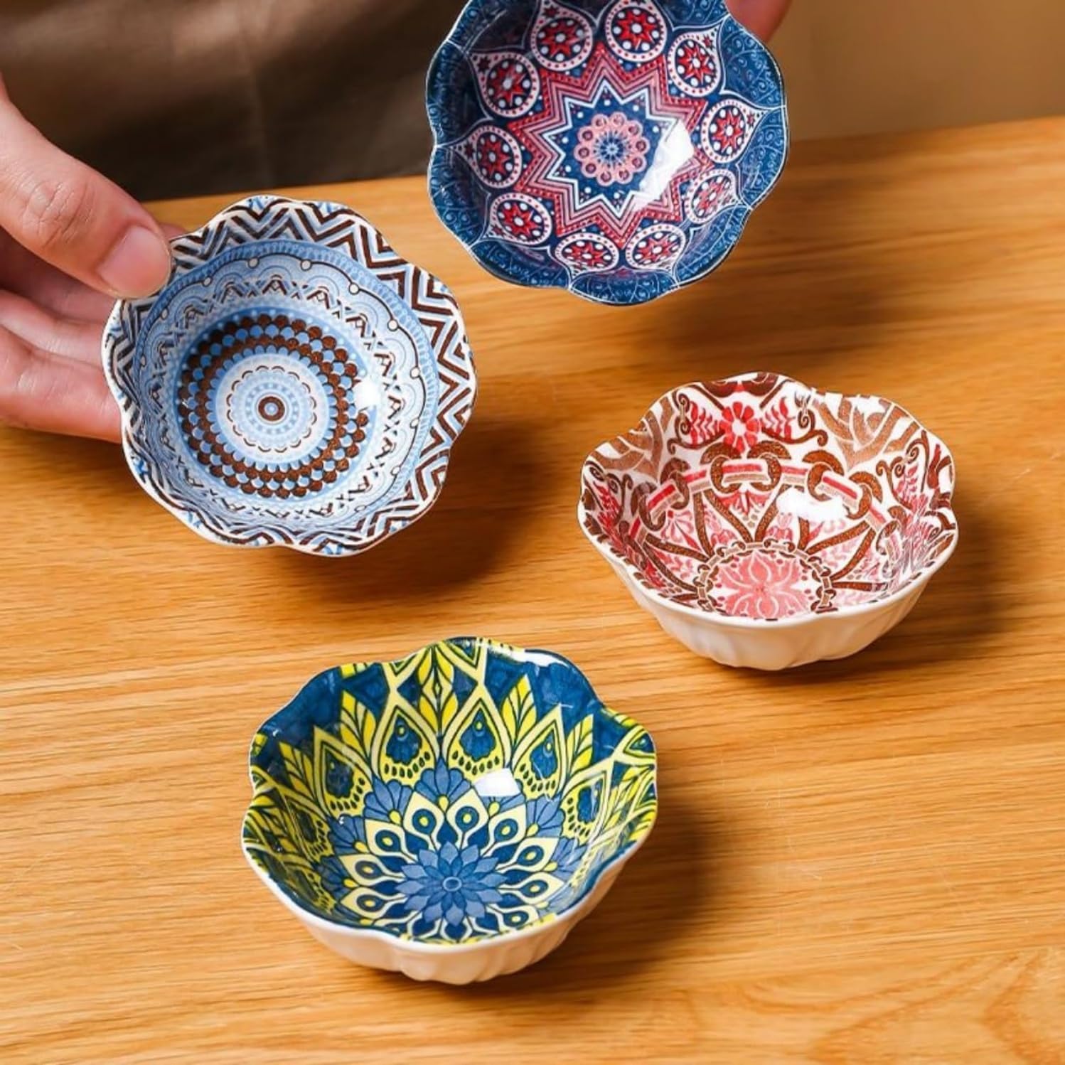 4PCS Porcelain Tapas Dishes, Small Ceramic Dipping Bowls Set for Sushi, Snack, Soy Sauce, 70ml Capacity, Bohemian Style (colorfu)