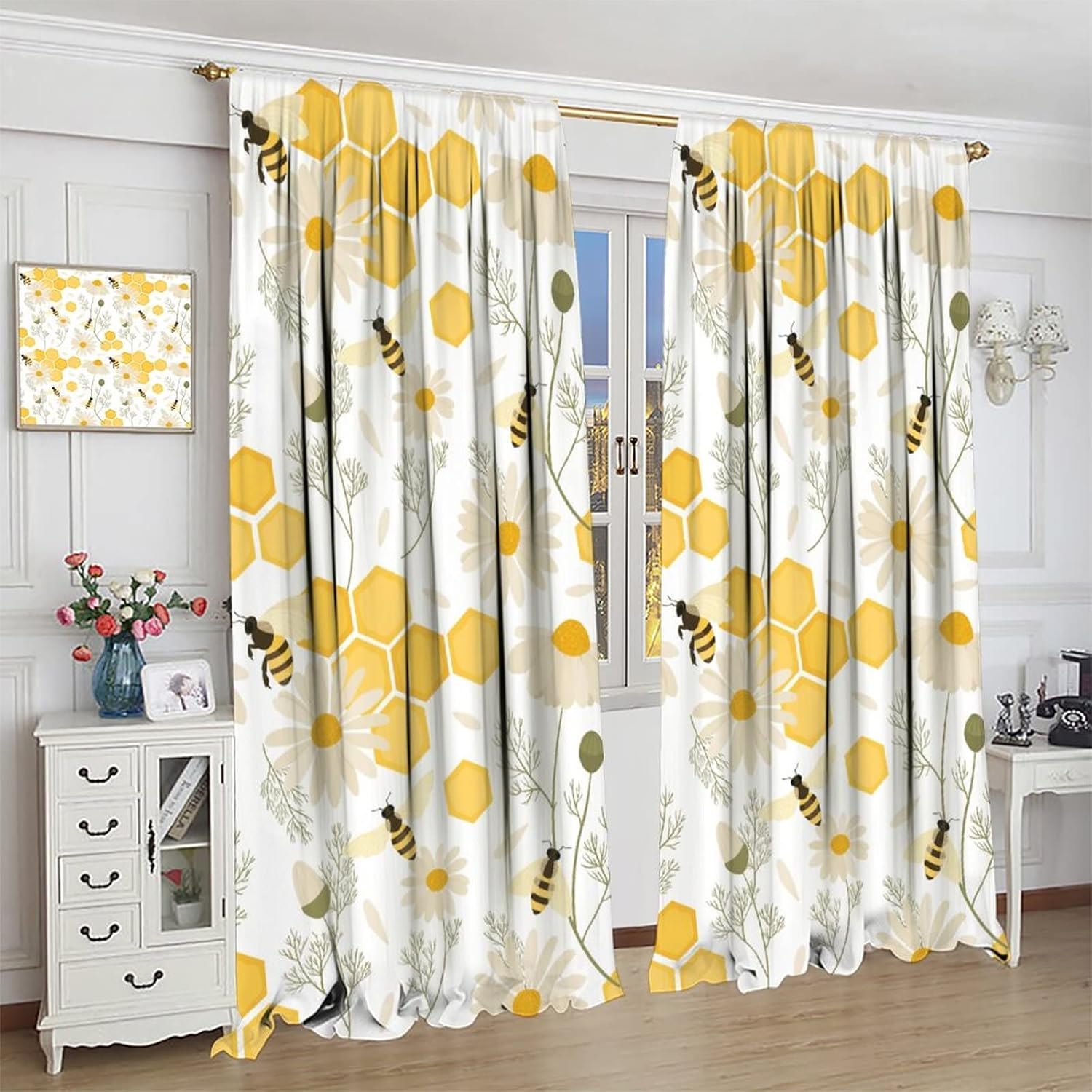 Bee Animal Blackout Curtain Daisy Floral with Bees in Spring Blooming Thermal Insulated Darkening Drapes Rod Pocket Cafe Dining Room Bedroom Living Room Kitchen 2 Panels 42x45 in