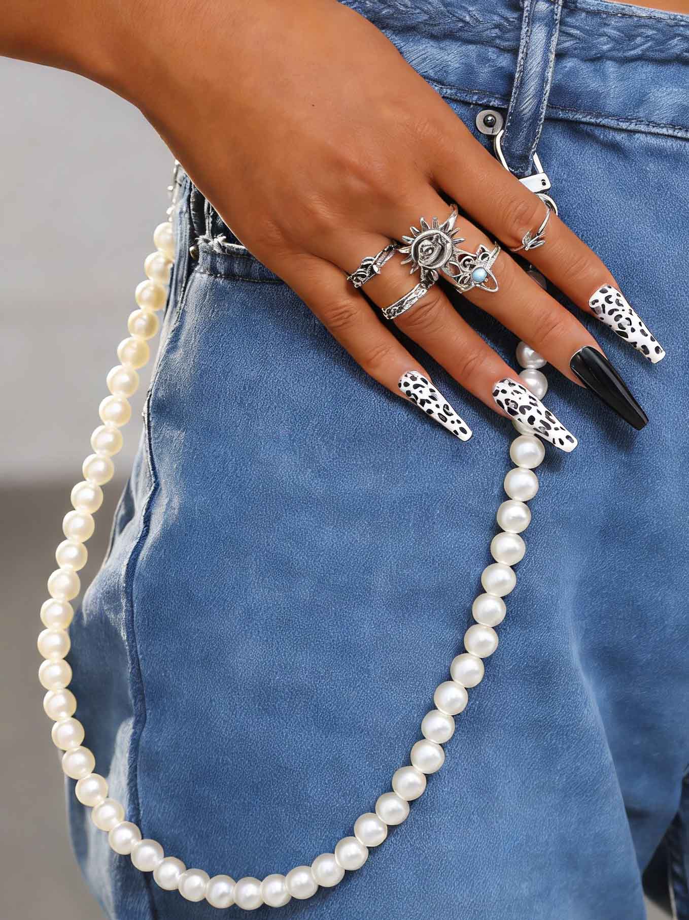 Amazon.com: Bomine Beads Wallet Chain for Men Women Hip Hop Belt