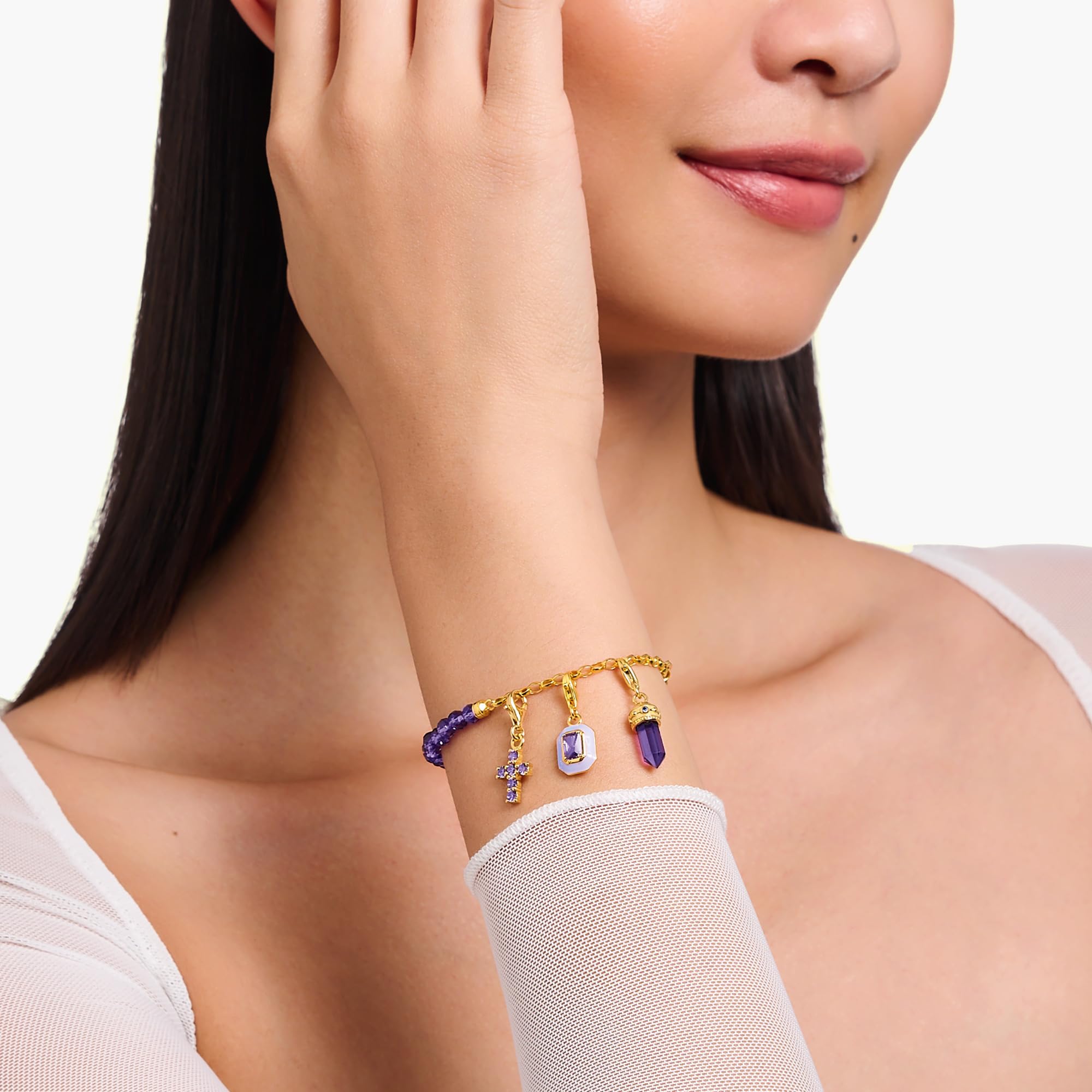 THOMAS SABO Charm-Anhänger Kreuz mit violetten Steinen vergoldet 925 Sterlingsilber, 750 Gelbgold Vergoldung
