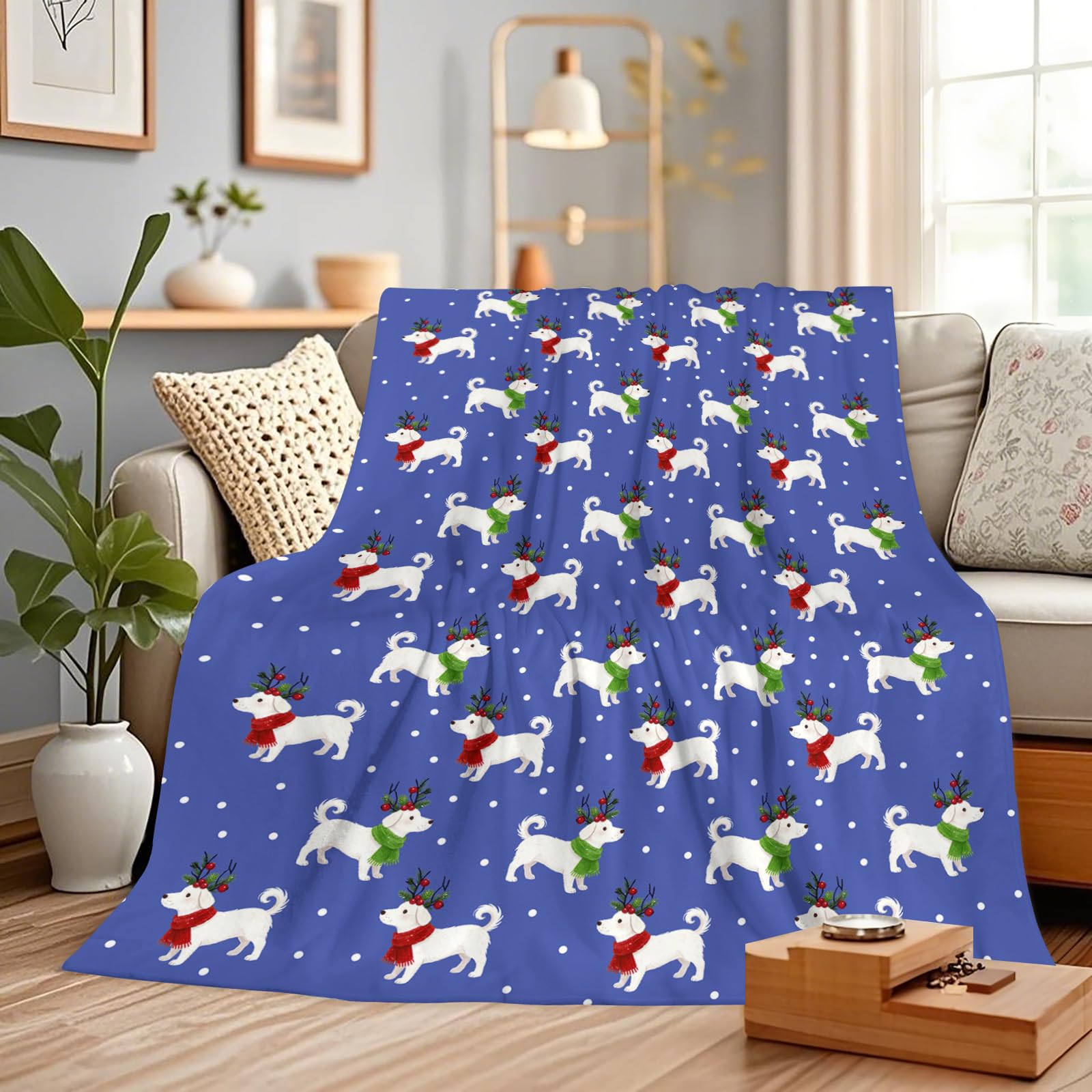 Luxury Velvet Dogs in Sweater Throw Blanket, Super Soft Flannel, Holiday Home Decor, Fuzzy Warm Cozy Gift, 127 x 102 cm — image 1