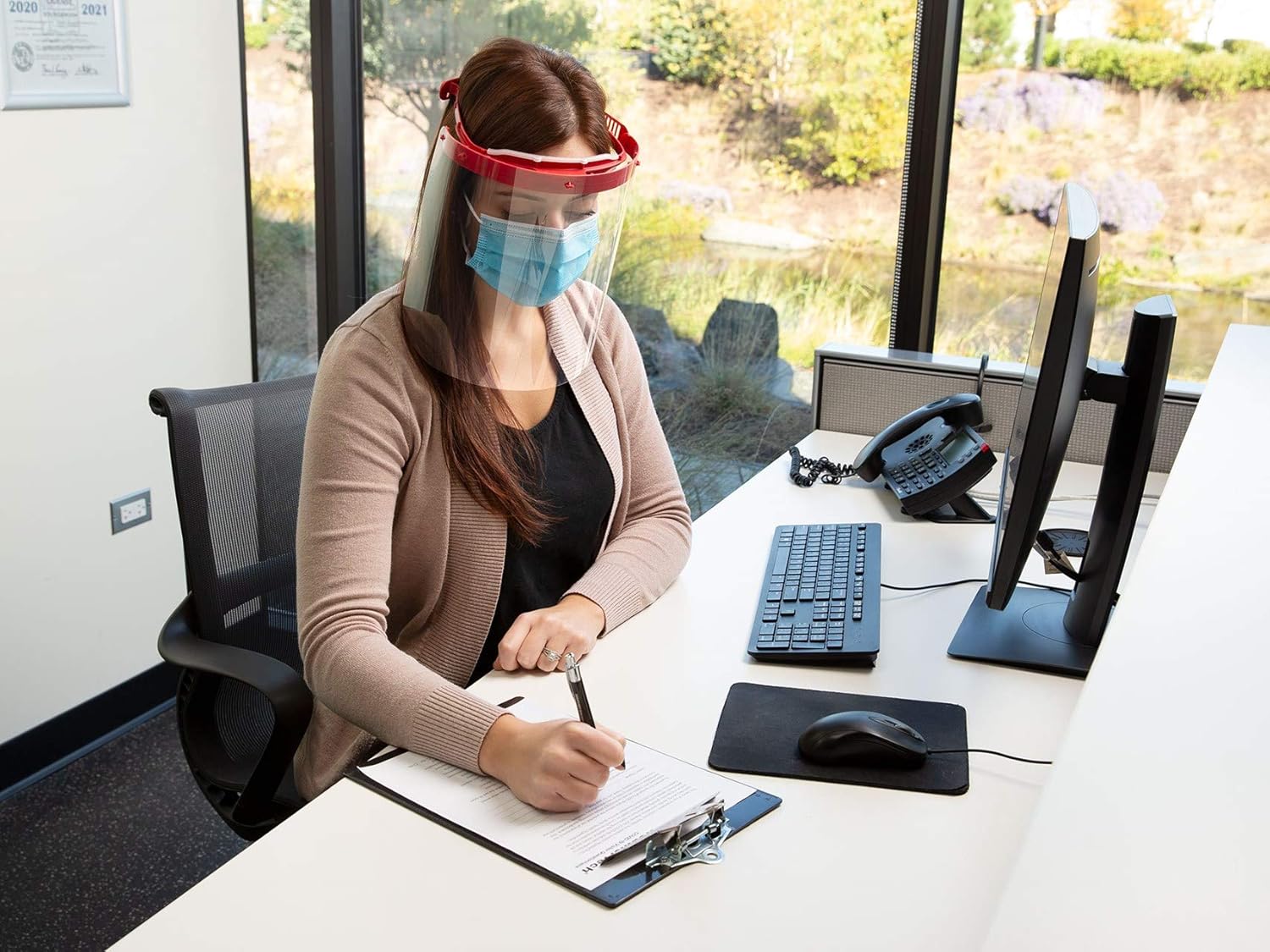 WeatherTech FaceShield Air, Clear Plastic Safety Face Shield Mask for Protection, Unique Anti Fog Transparent Cover Treatment, Face Shields Fits Full Adult Size Men Women, 60 Pack Masks