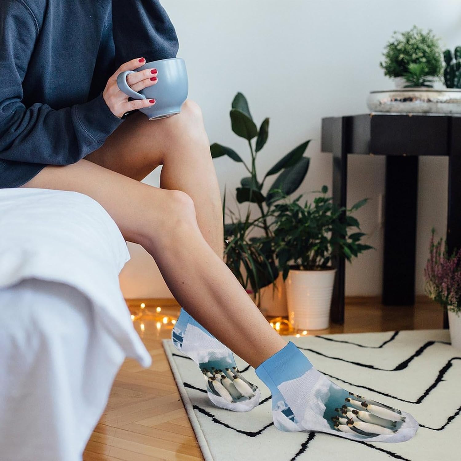 Socks for Men Women 5 Pairs Short Ankle Socks | Gathering Penguins Low Cut Casual Crew Sock Cute Breathable Athletic Socks Non Slip No Show Sock