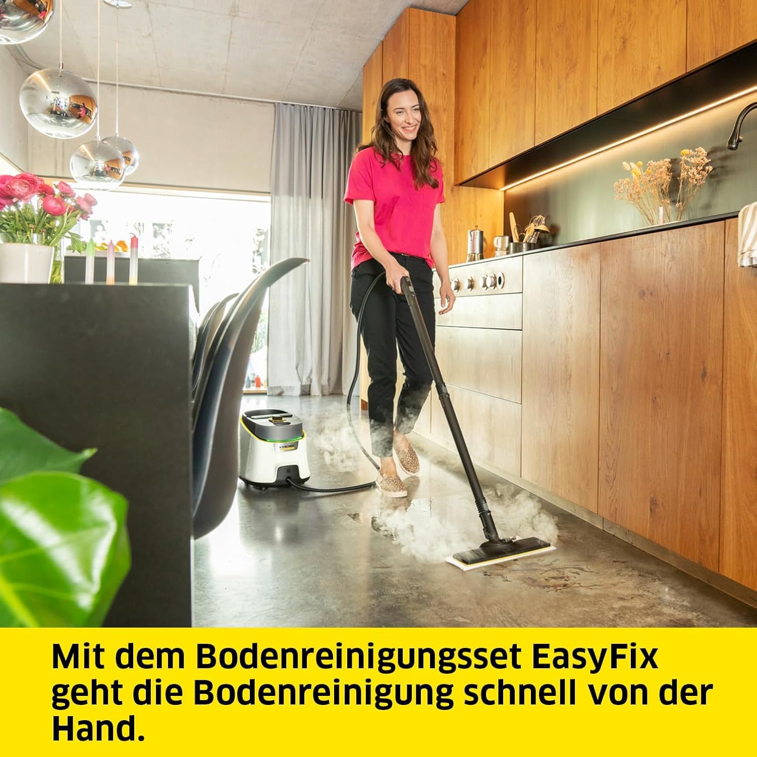 Kärcher Dampfreiniger SC 4 Deluxe, Dampfdruck: 4 bar, Aufheizzeit: 3 min., Fläche: ca. 130 m², Tank: 0,5 l + 1,3 l, inkl. Bodenreinigungsset EasyFix, Düsen, Mikrofaser-Überzug und Bürsten, Weiß