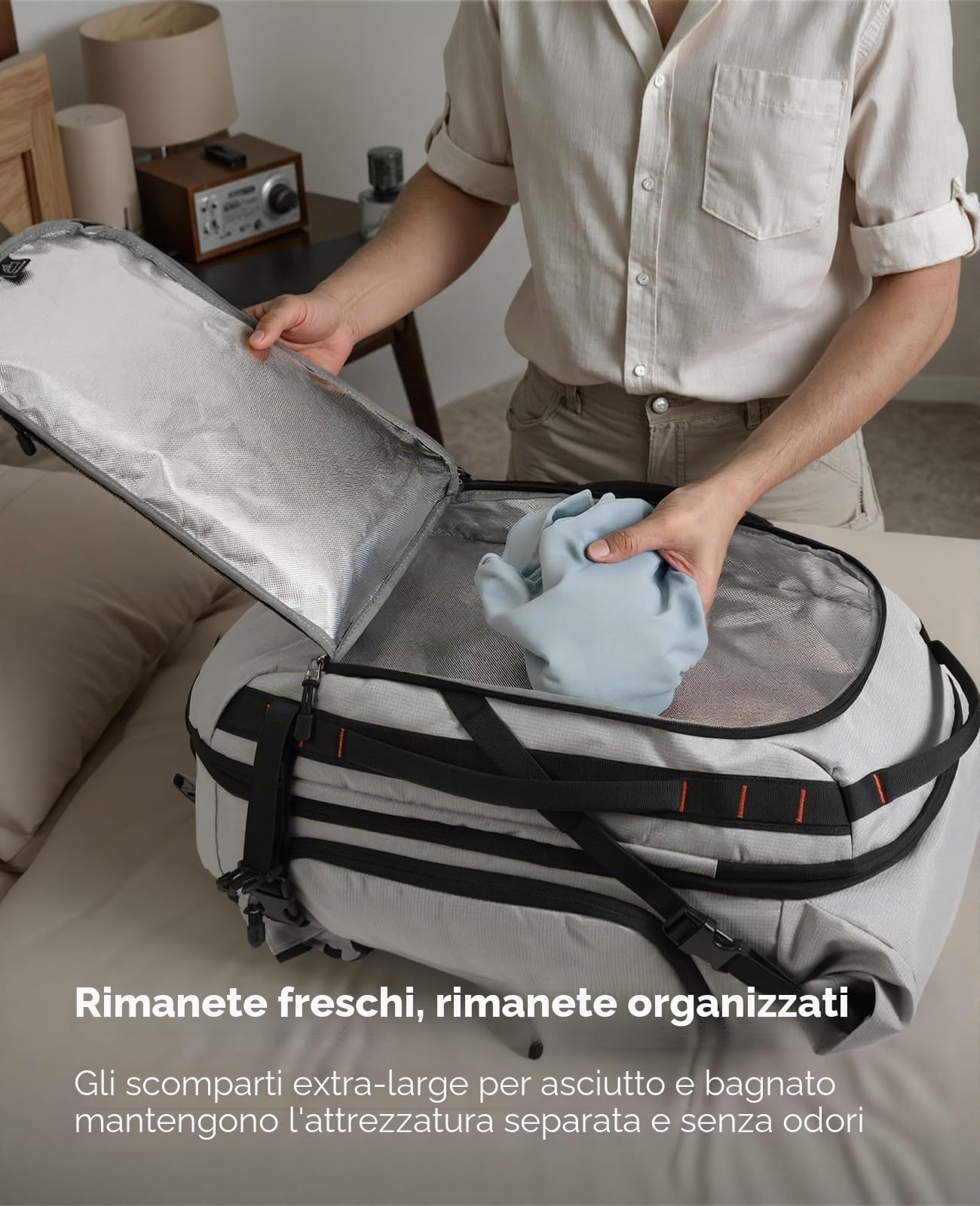 Tolaccea Zaino da Viaggio Espandibile 40L-55L, Bagaglio a Mano Compatibile con TSA, Zaino Rolltop Porta PC fino a 17,3", Grande Zaini Viaggio per Uomo e Donna, Escursioni, Campeggio