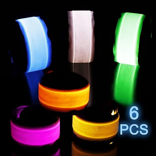 Miniatura 2 de Amarlozn Pulsera con luz LED, pulseras intermitentes para niños, brazalete que brilla en la oscuridad para adultos, juguetes de seguridad nocturna