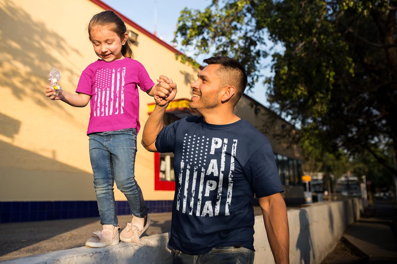 Kropsis Papa Vintage American Flag Men's T-Shirt - Image 3