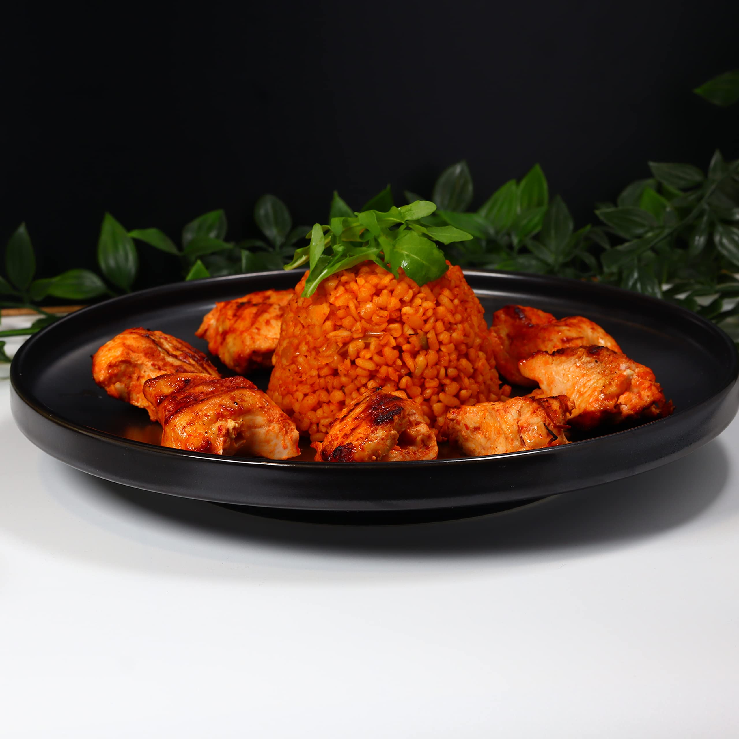 Kadum Platos de desayuno de cerámica negros, 6 unidades, cuencos gourmet, platos llanos de cerámica, 26 cm, color negro, 6 piezas