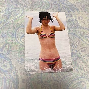 Amazon.co.jp: 松田聖子水着写真12枚セット超 : おもちゃ