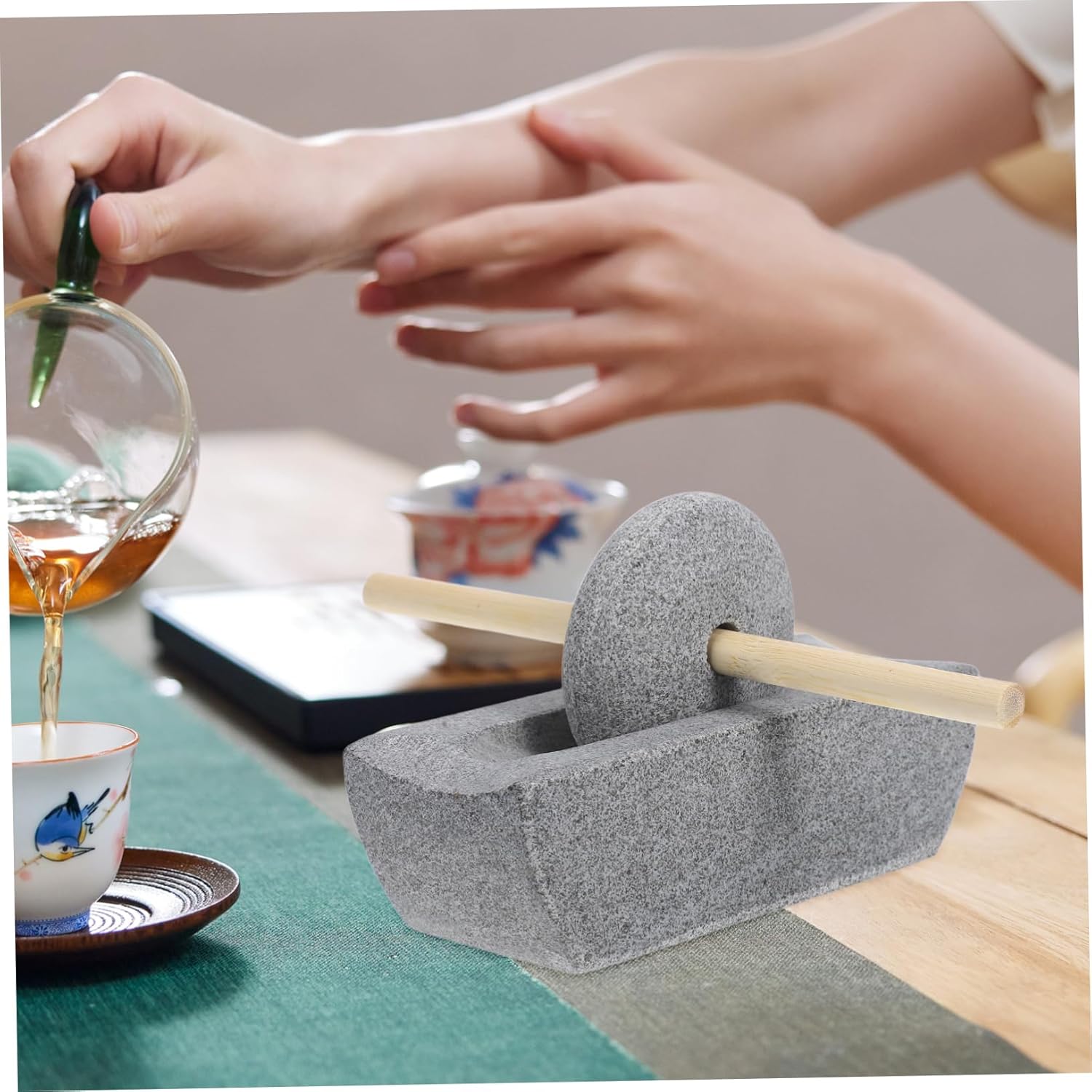 Traditional Craft Stone Mortar Pestle for Tea Spice Manual Hand Crank Grinder for Home