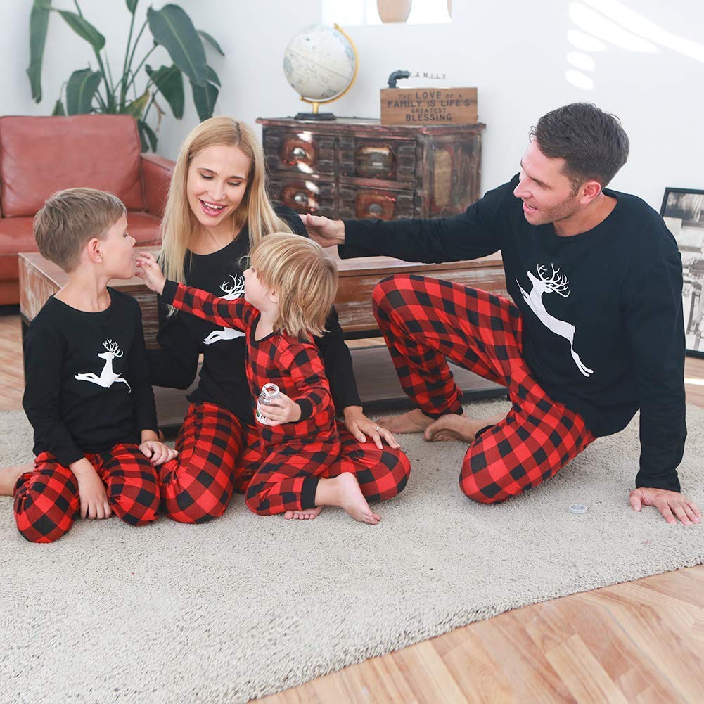 SANMIO Pigiama Famiglia, Due Pezzi Stampati Top + Pantaloni Set di Natale Famiglia Coordinati per papà Mamma Ragazzo Ragazza Bebè