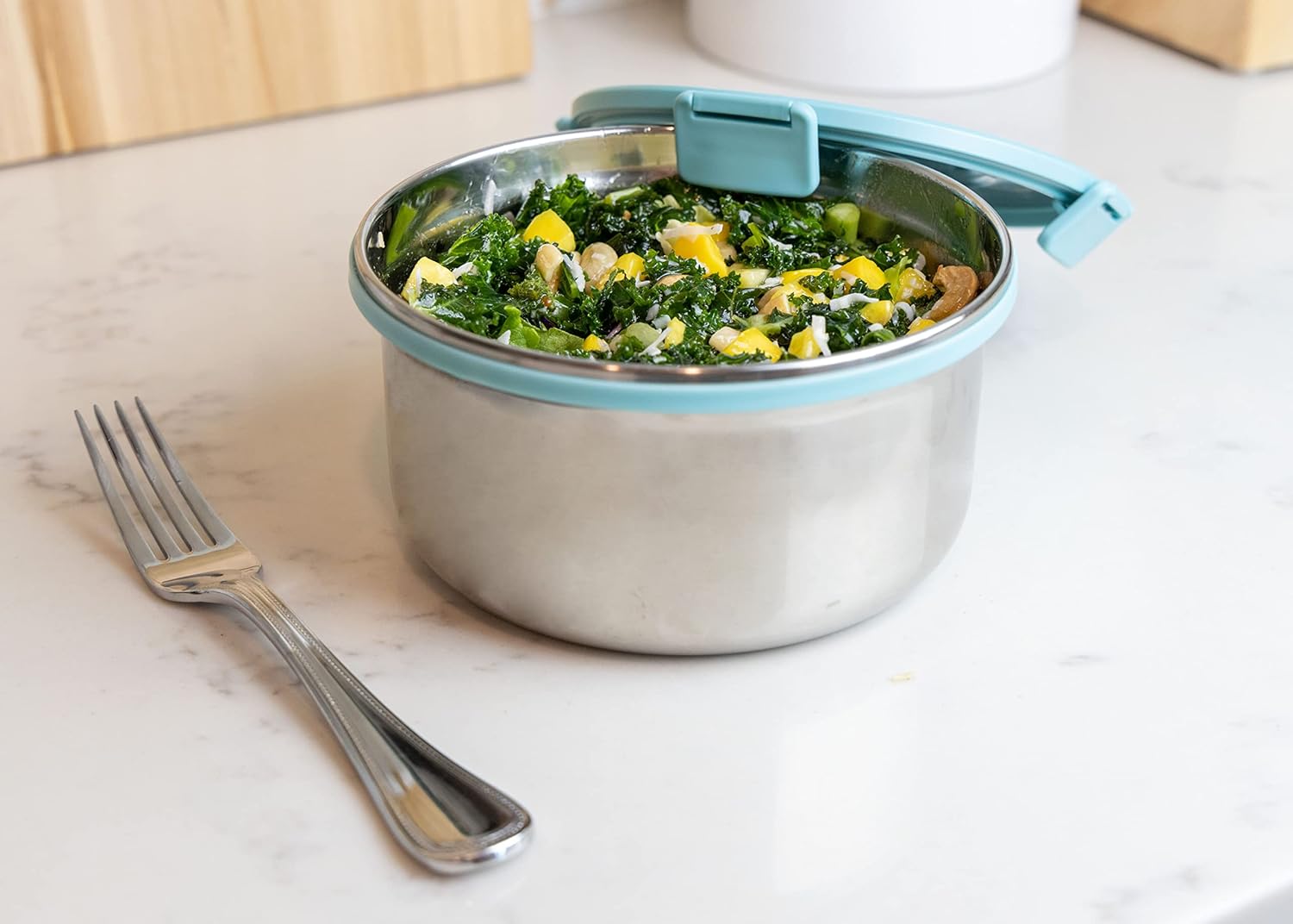 MIRA 6 Cup Stainless Steel Salad Bowl - Portable Lunch Container with Secure Lid - To-Go Size, Frost - Image 4
