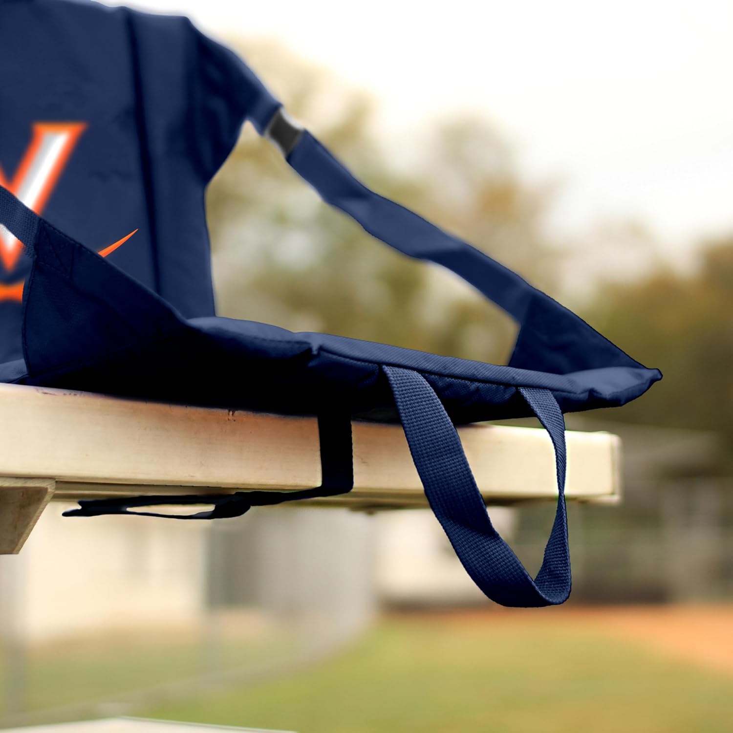 Logo Brands Officially Licensed NCAA Unisex Stadium Seat, One Size, Team Color