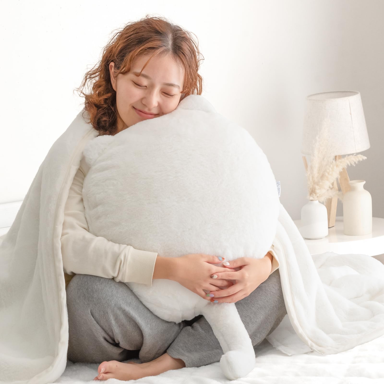 Amazon.co.jp: タンスのゲン もはや、ねこ。クッション ＋3.8℃温感