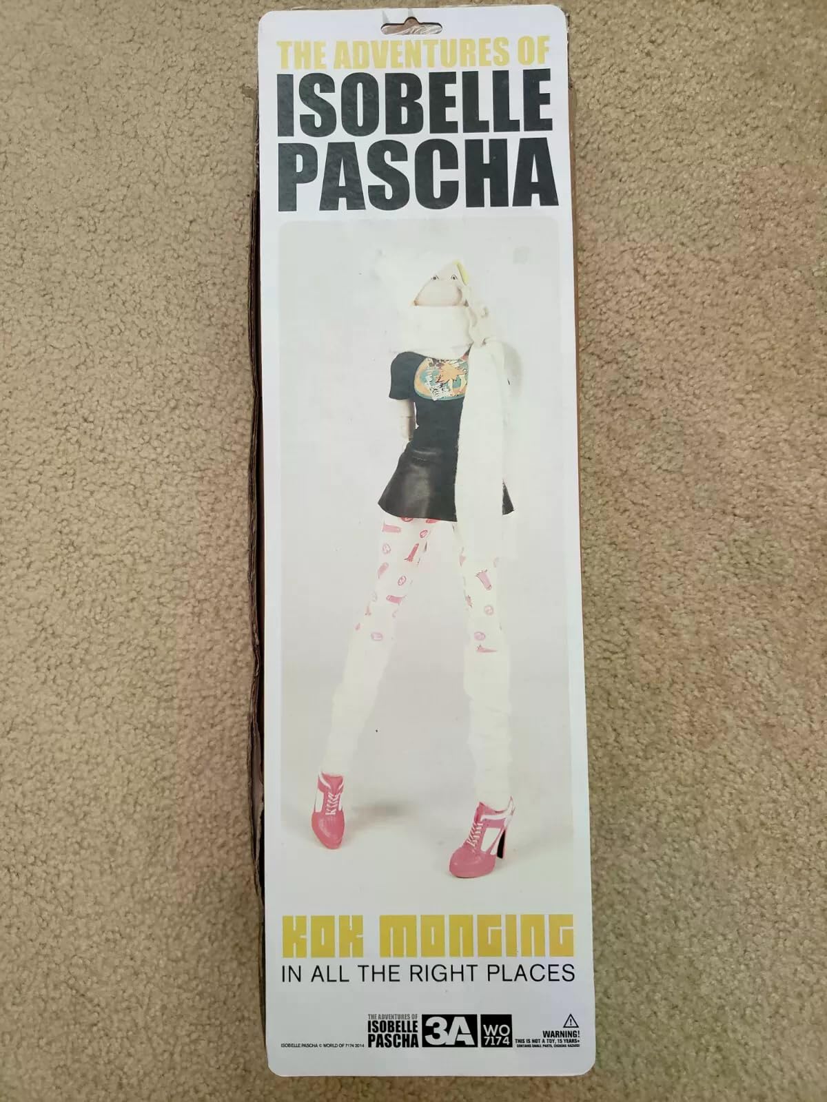 Amazon.co.jp: LE 50 A Ashley Wood World of Isobelle Pascha Mong