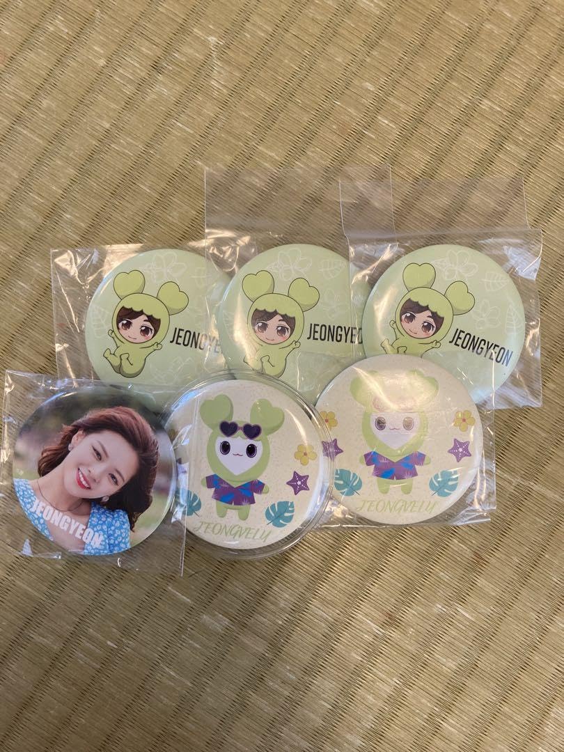 Amazon.co.jp: TWICE twaii's shop ジョンヨン ジョブリー 缶バッジ