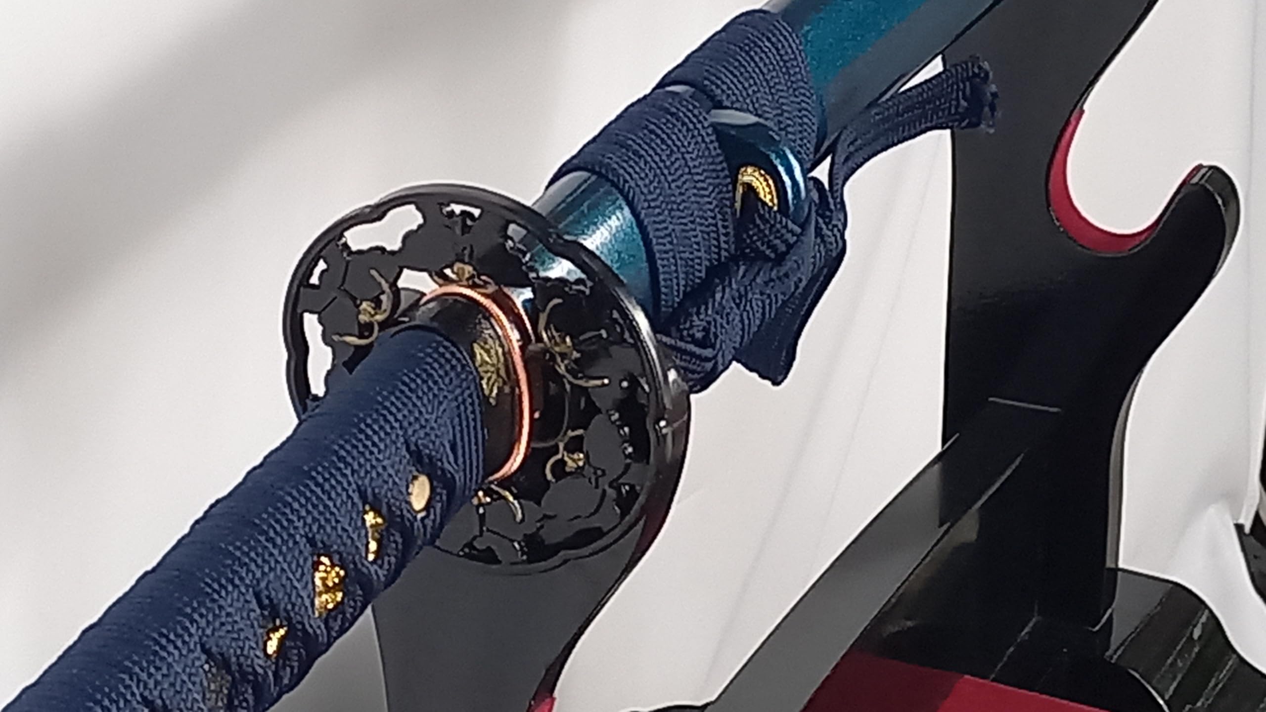 Katana Schwert echt Samurai Schwert aus Stahl mit Einer Scheide für Schnittübung für Sammler Dekoration oder als Geschenk