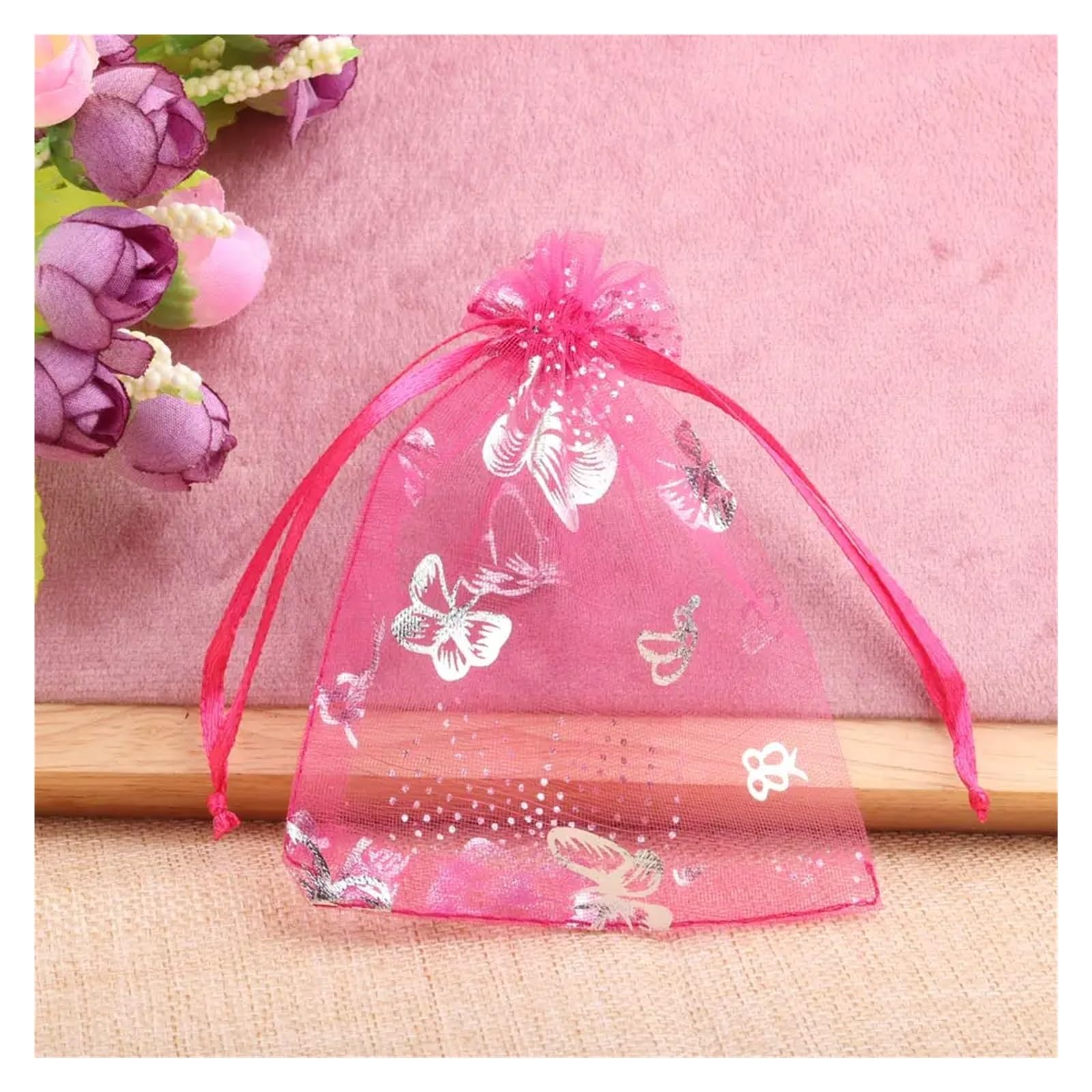 Pochon Tissu Lot de 50 sachets Cadeaux en Organza avec Motif Papillon et Cordon de Serrage(10fuchsia,13x18cm)