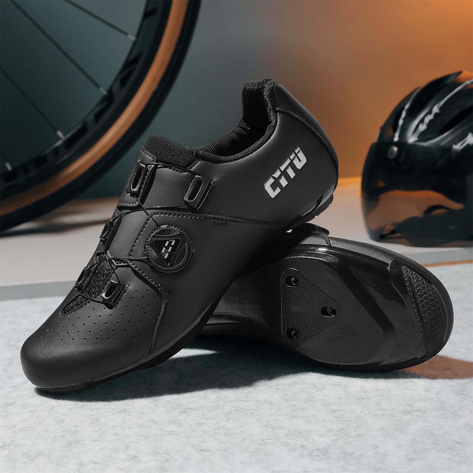 JiuQing Unisexowe buty do jazdy na rowerze szosowym kompatybilne z butami rowerowymi Peloton wstępnie zamontowane bloki Delta buty do jazdy na zewnątrz i wewnątrz