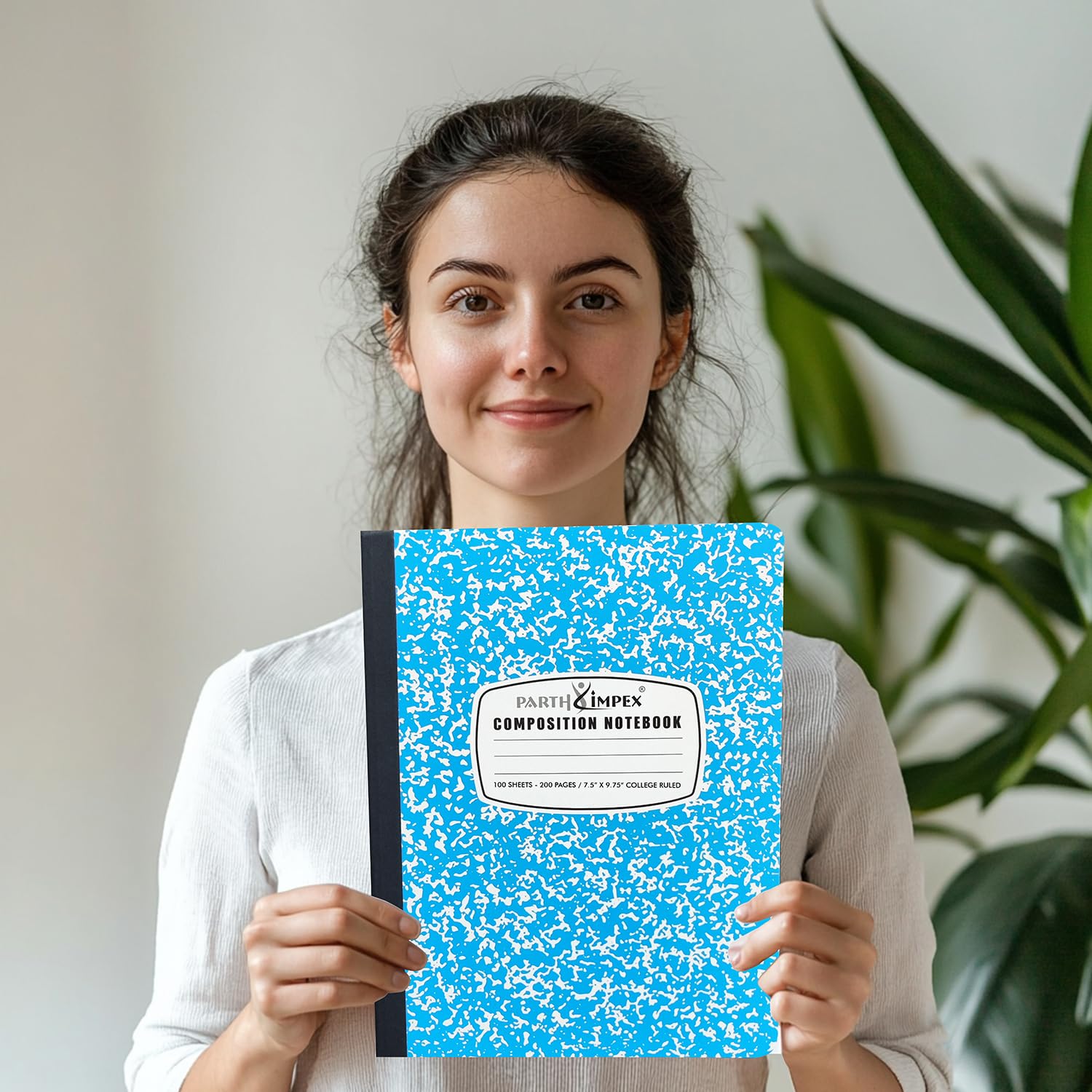 PARTH iMPEX Confezione da 12 quaderni per composizione universitaria a righe, 200 pagine (100 fogli), 22,5 x 19,5 cm, copertina rigida, a righe, colori assortiti, per scuola e ufficio