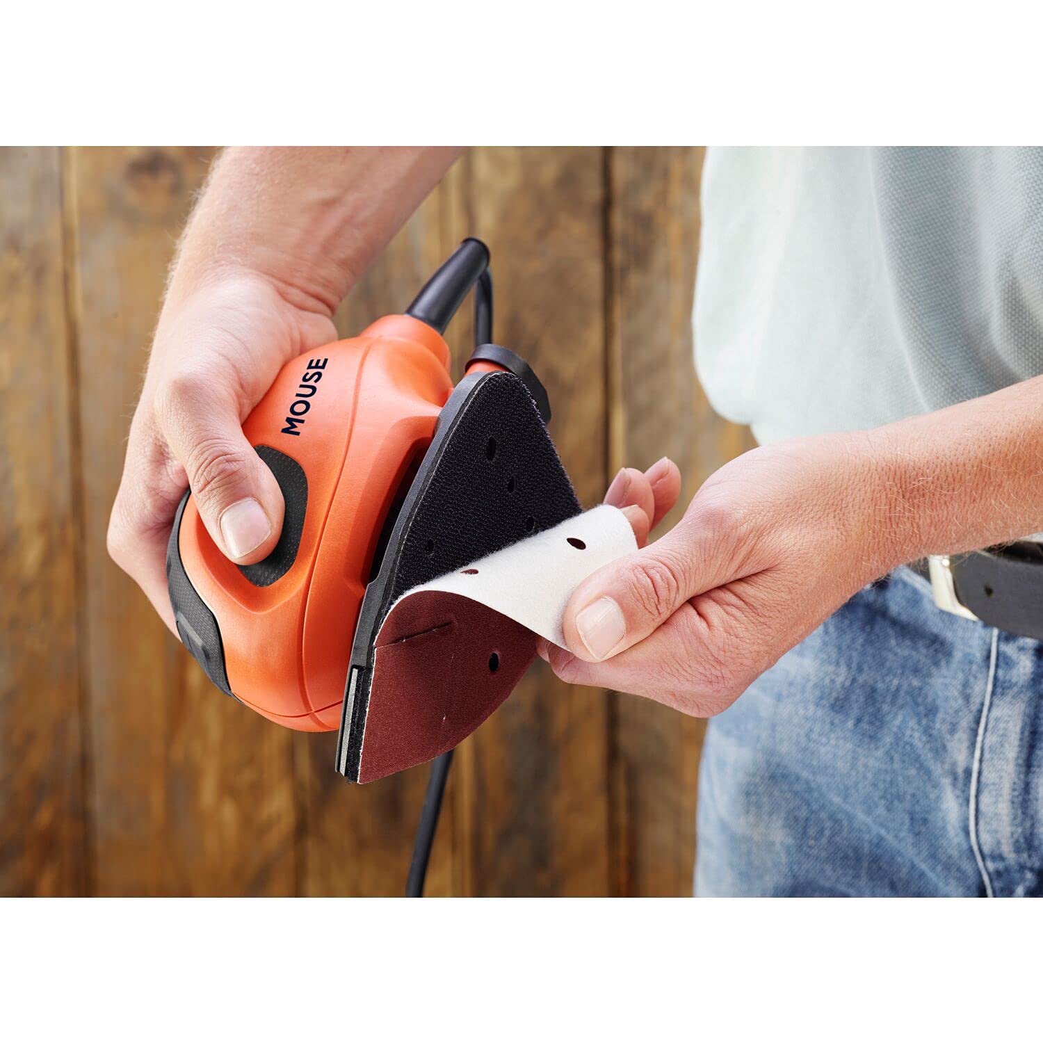 BLACK+DECKER bew230 K – Lijadora Triangular Mouse (55 W, placa lijadora 133 x 95 mm, con aspiradora adaptador, para lijar/pulir, diseño de agarre ergonómico, sistema de fijado)