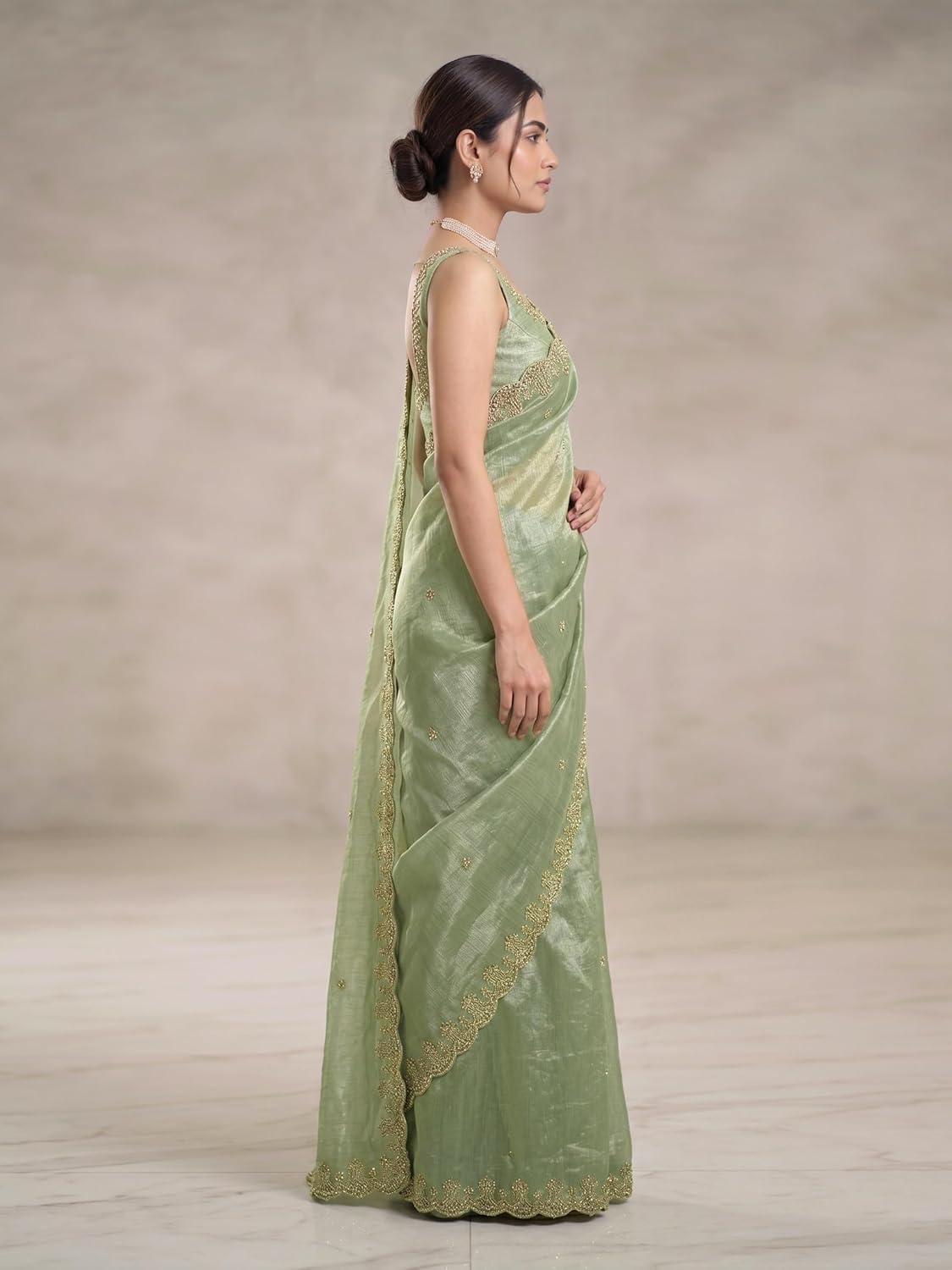 TRENDMALLS Women's Art Silk Beads Embroidery With Sequence Work Saree with Unstitch Blouse Piece For Women