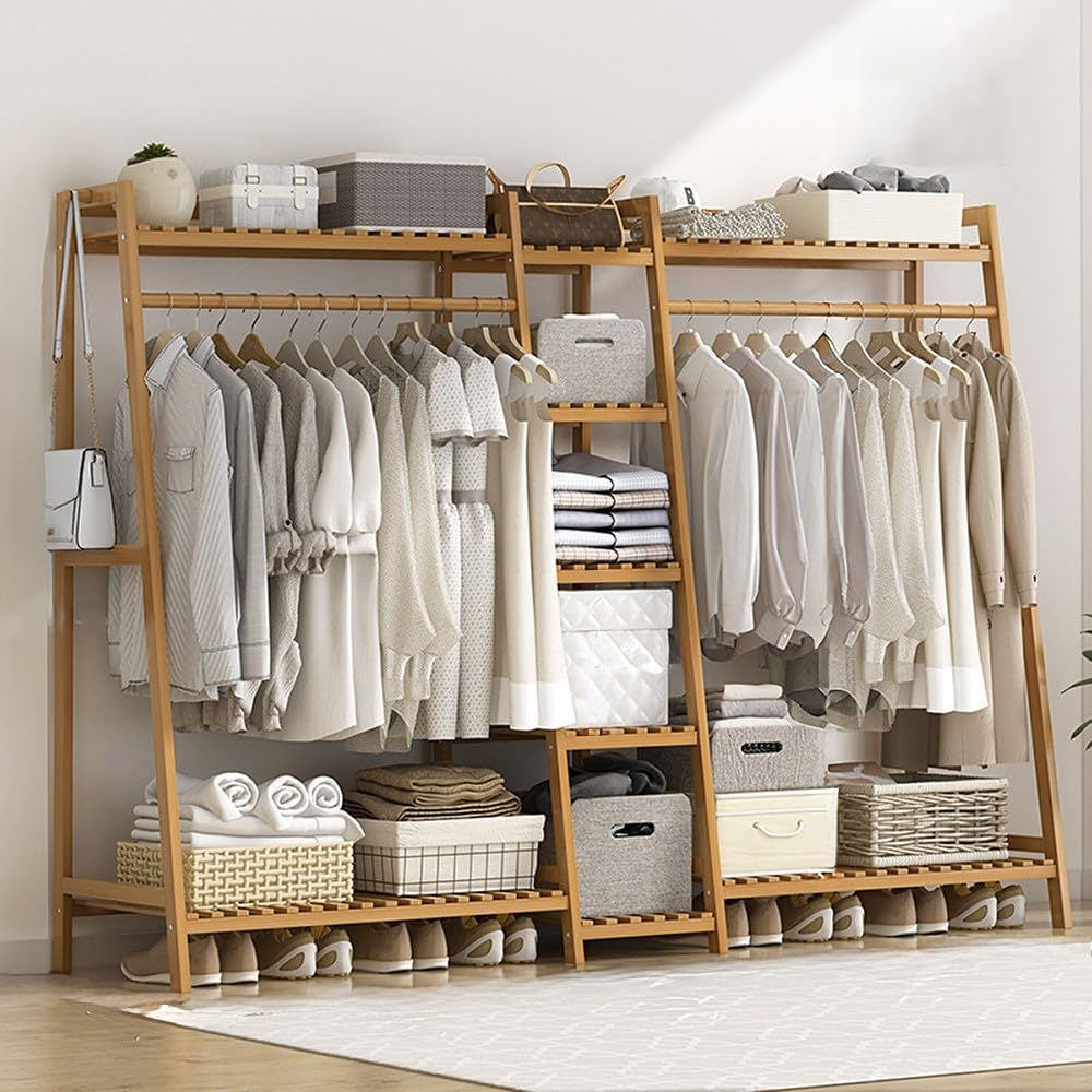Portemanteau en bois pour entrée et salon afin de ranger vestes et chaussures