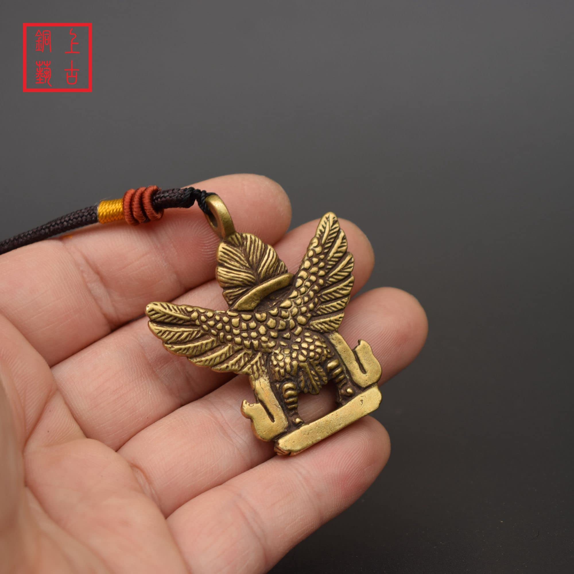 Amazon.co.jp: 4cm真鍮大鵬鳥守護者リストペンダント、金属チベット