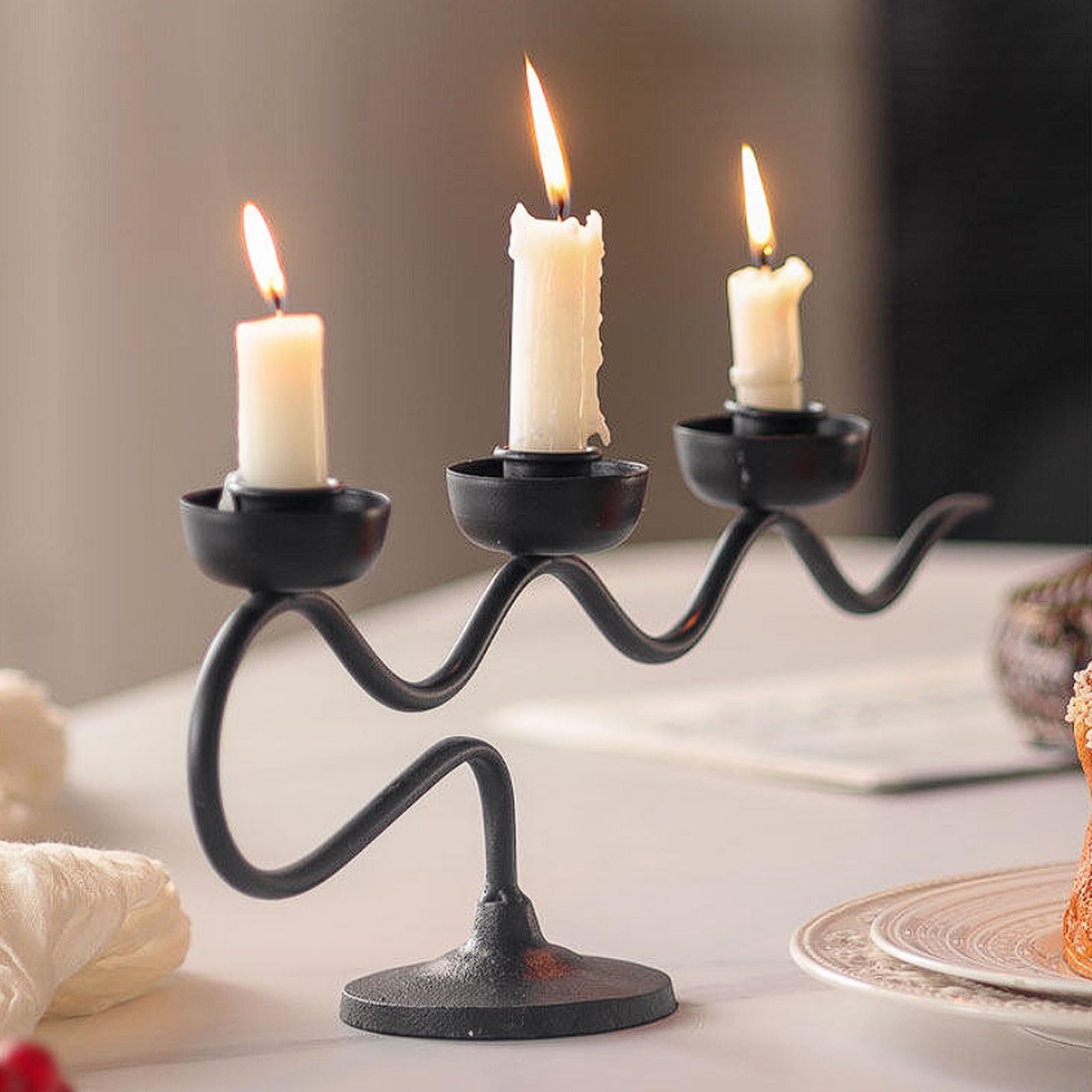 Astförmiger Tisch-Kerzenständer aus Schmiedeeisen, 3-Armiger Kerzenhalter for Abendessen bei Kerzenlicht, rustikaler Eingangsbereich, Wohnzimmer(Blanc)